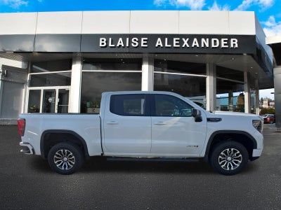 2023 GMC Sierra 1500 AT4