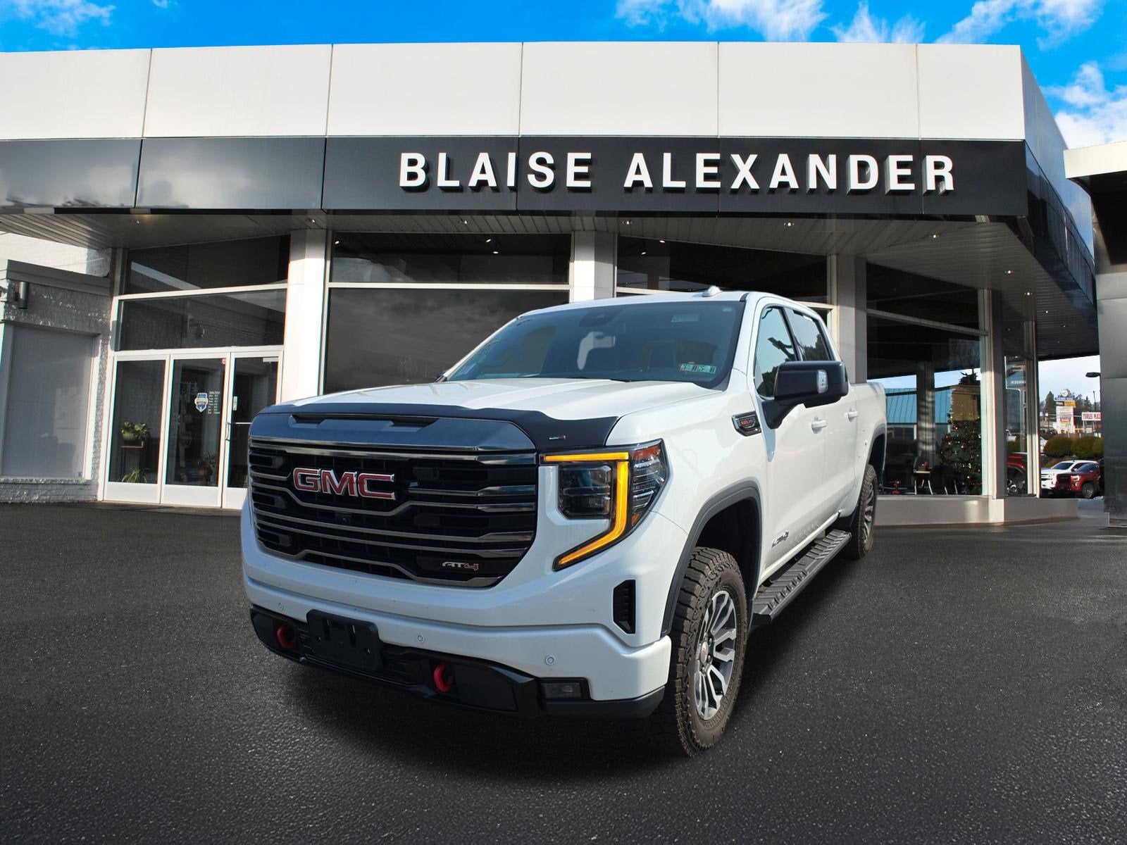 2023 GMC Sierra 1500 AT4