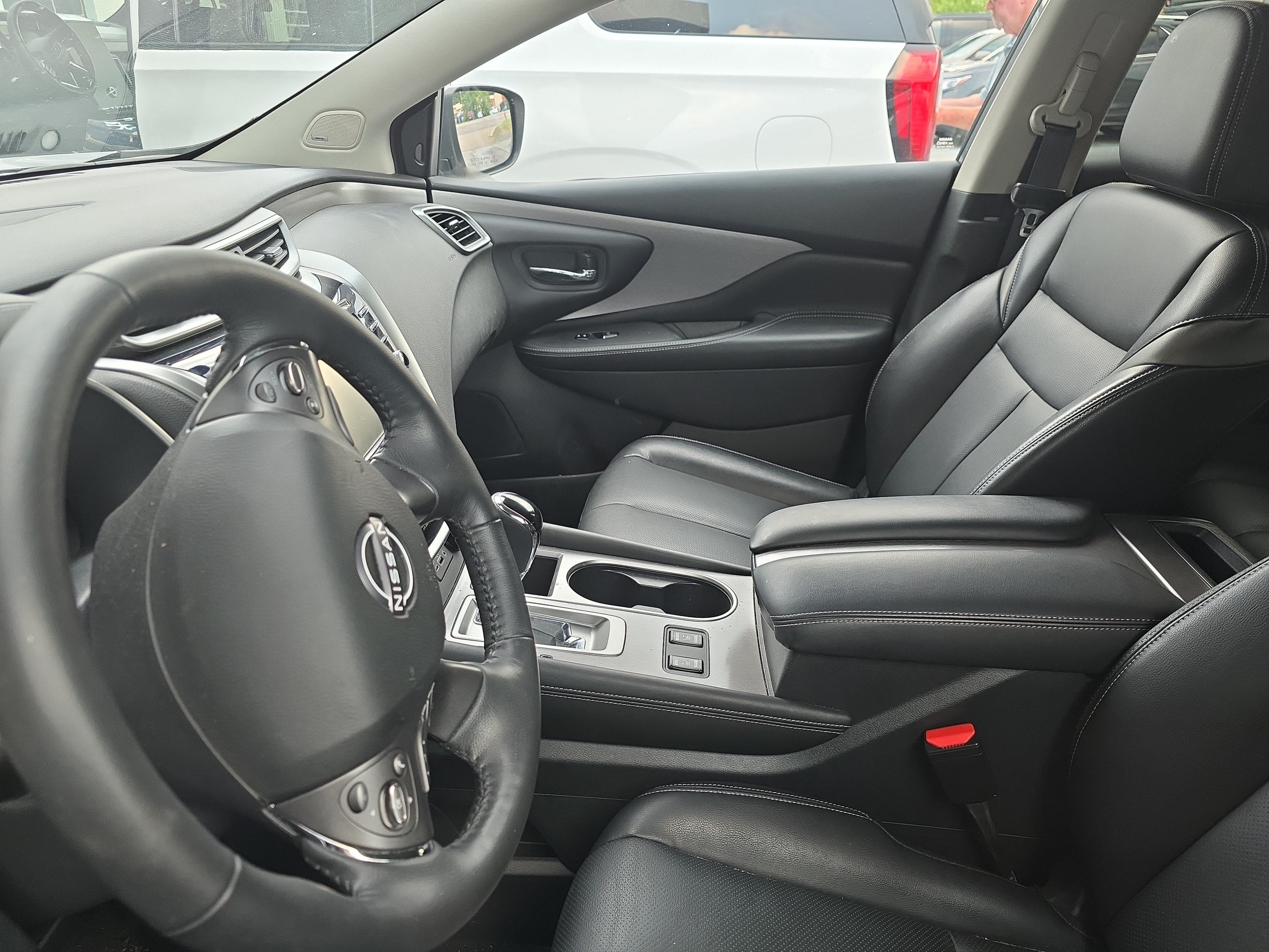 2023 Nissan Murano SL