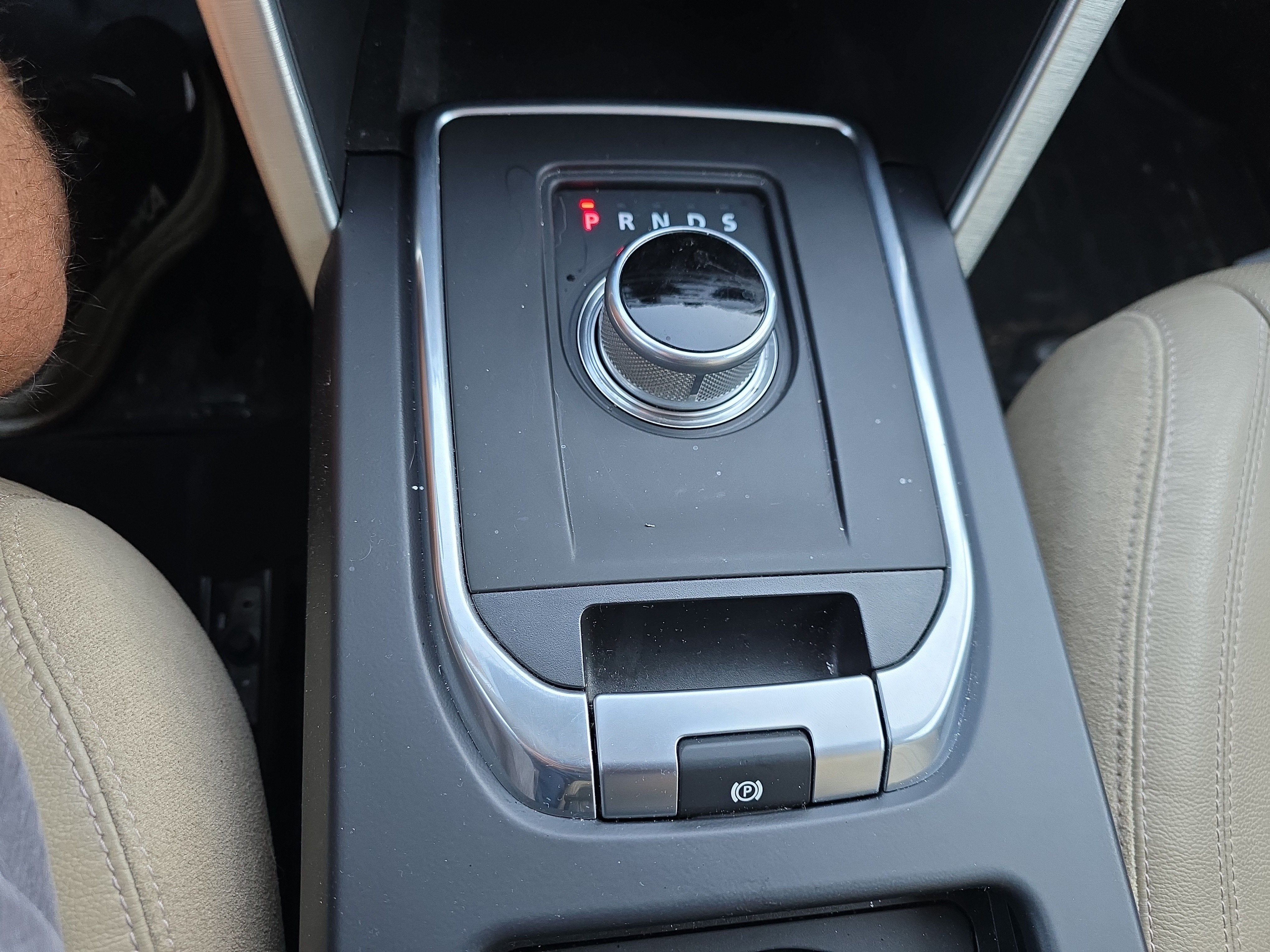 2016 Land Rover Discovery Sport HSE