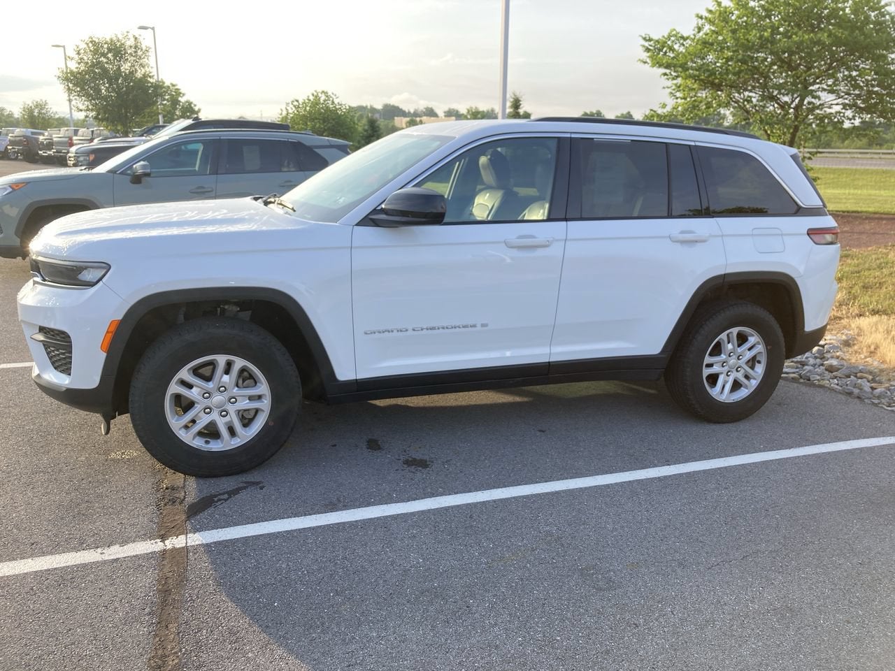 2024 Jeep Grand Cherokee Laredo