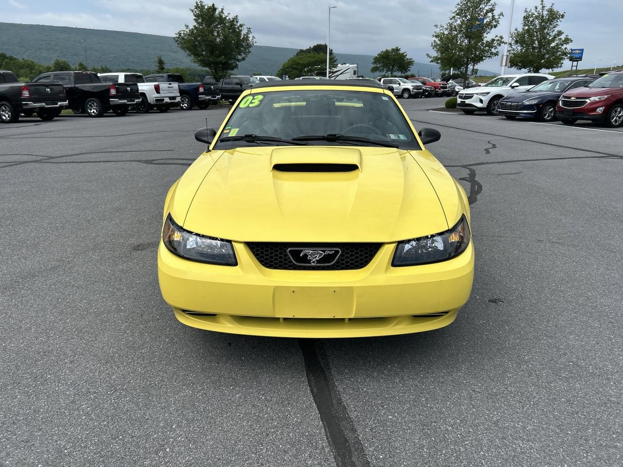 2003 Ford Mustang Deluxe