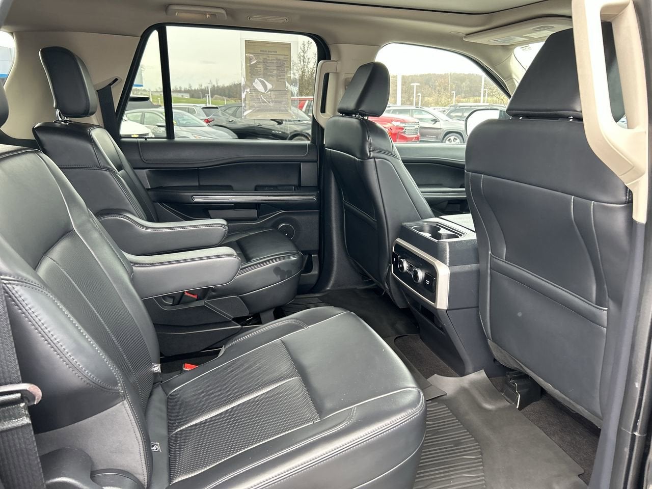 2022 Ford Expedition Max XLT