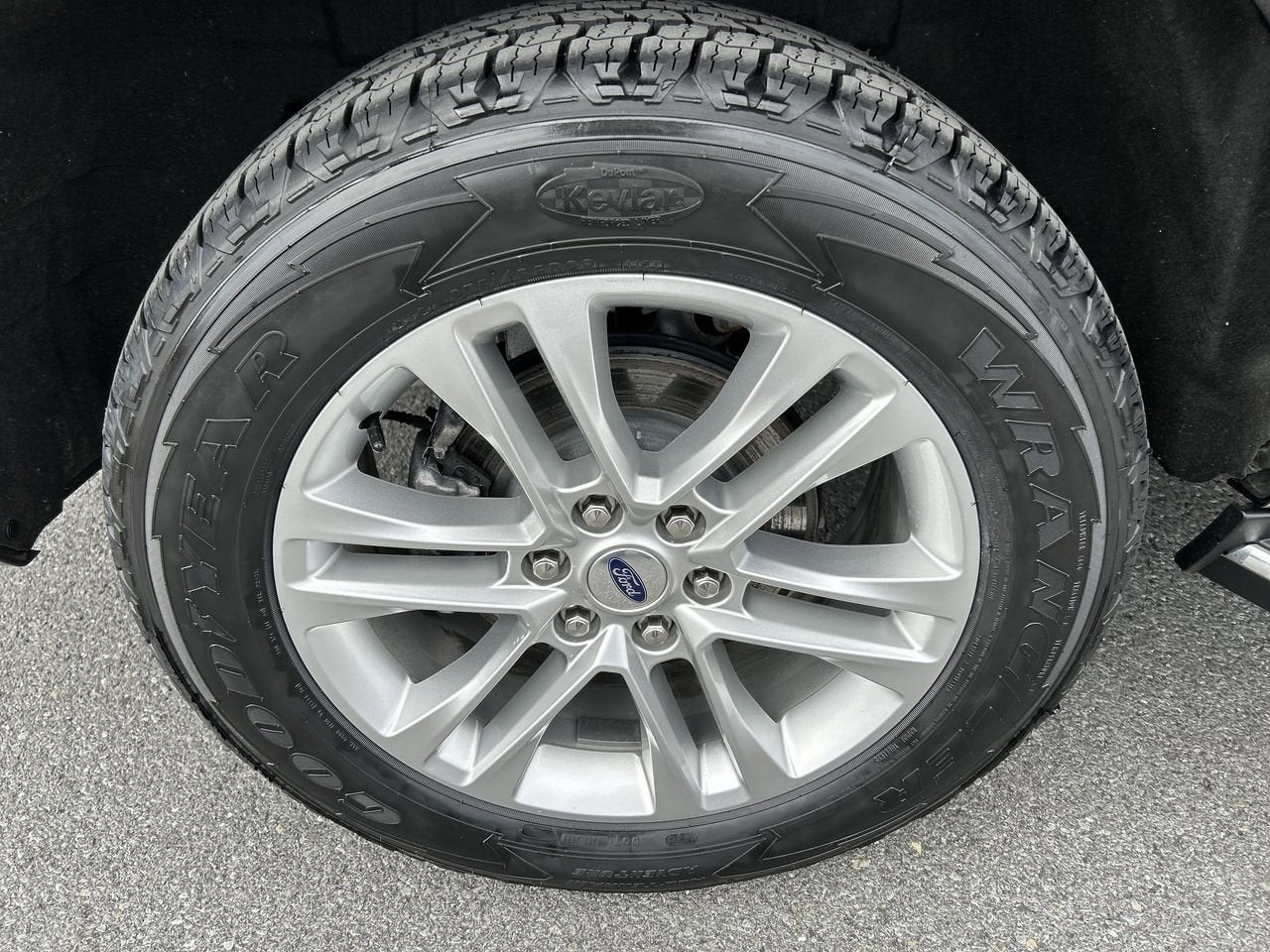 2022 Ford Expedition Max XLT