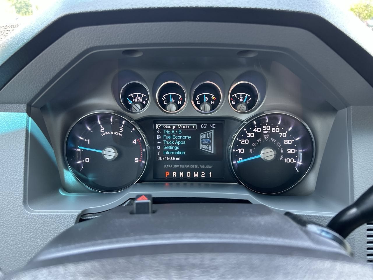 2016 Ford Super Duty F-350 SRW Lariat