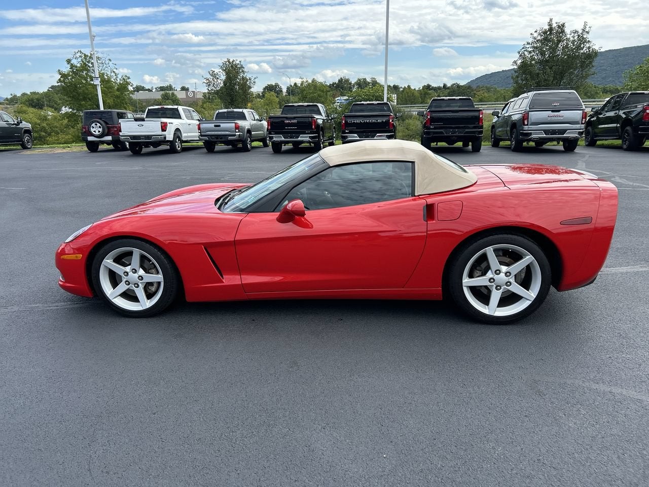 2005 Chevrolet Corvette 2DR CONV