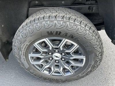2023 Chevrolet Colorado 4WD Z71