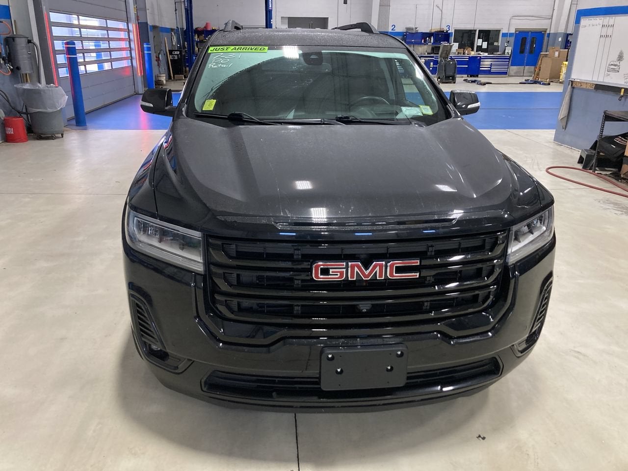 2021 GMC Acadia SLT