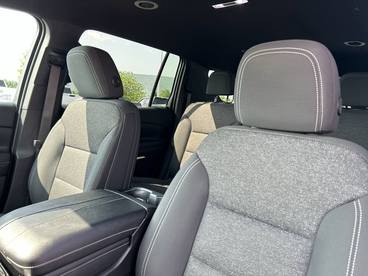 2024 Chevrolet Traverse LS