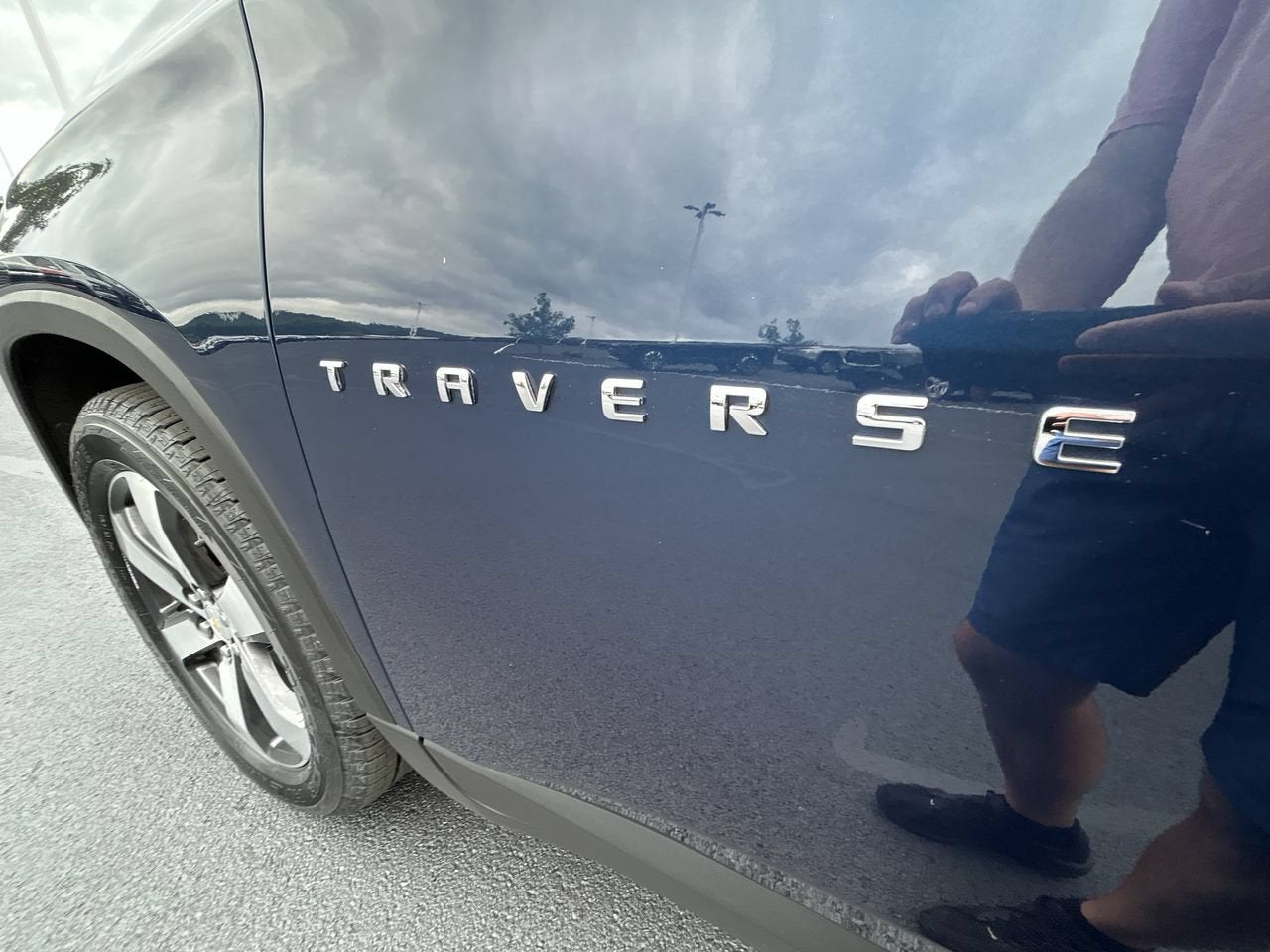 2023 Chevrolet Traverse LT Leather