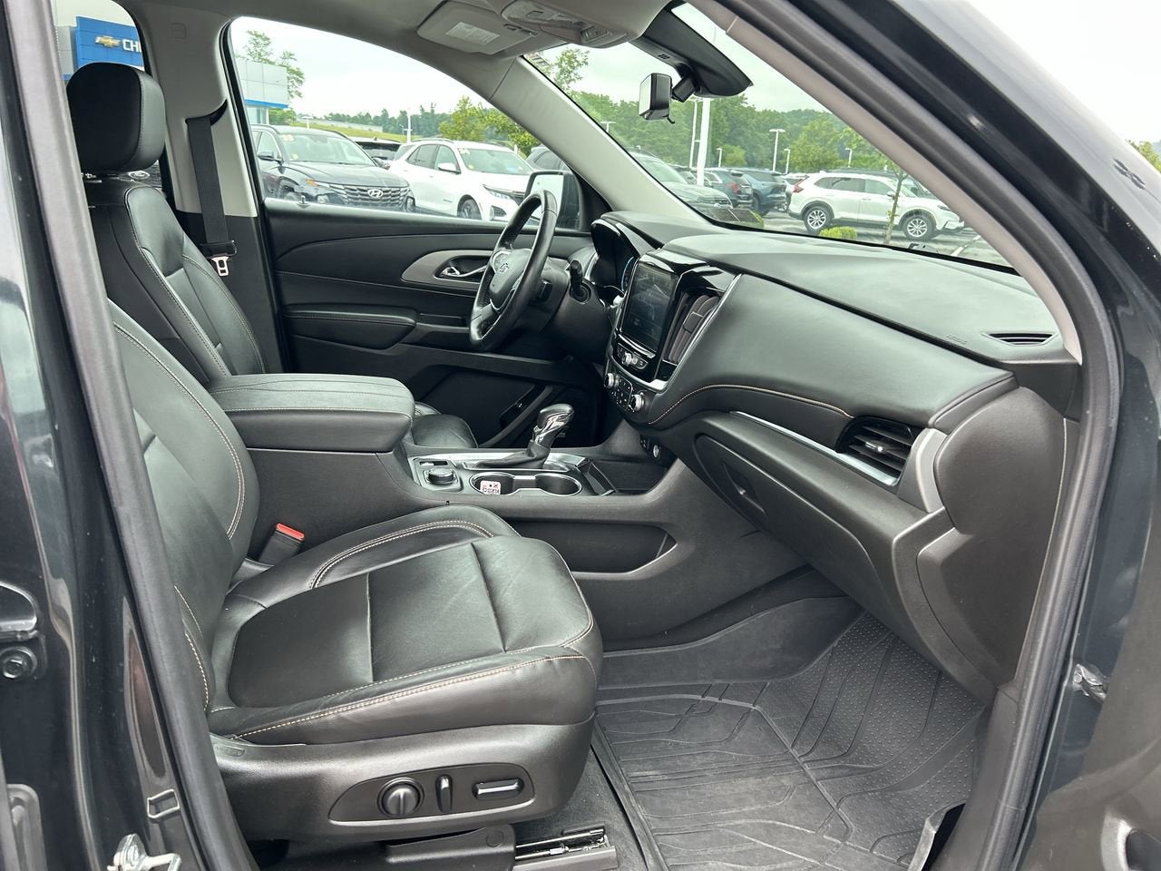 2021 Chevrolet Traverse RS