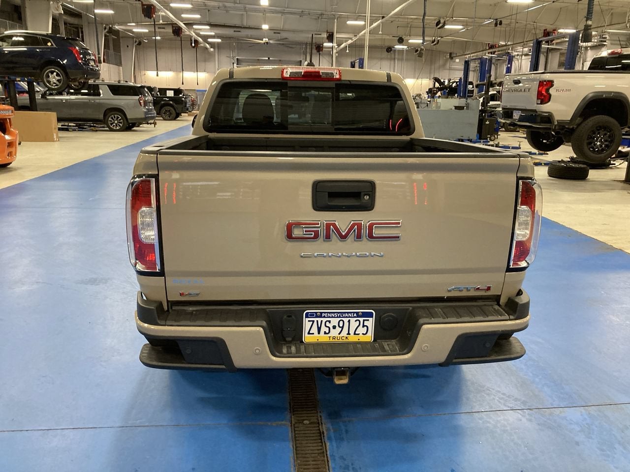 2022 GMC Canyon AT4 - Leather