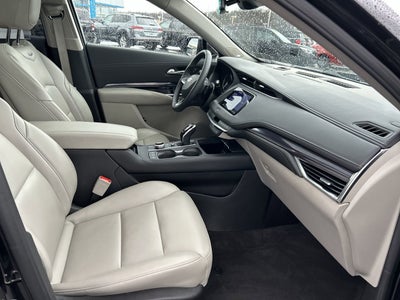 2022 Cadillac XT4 Luxury