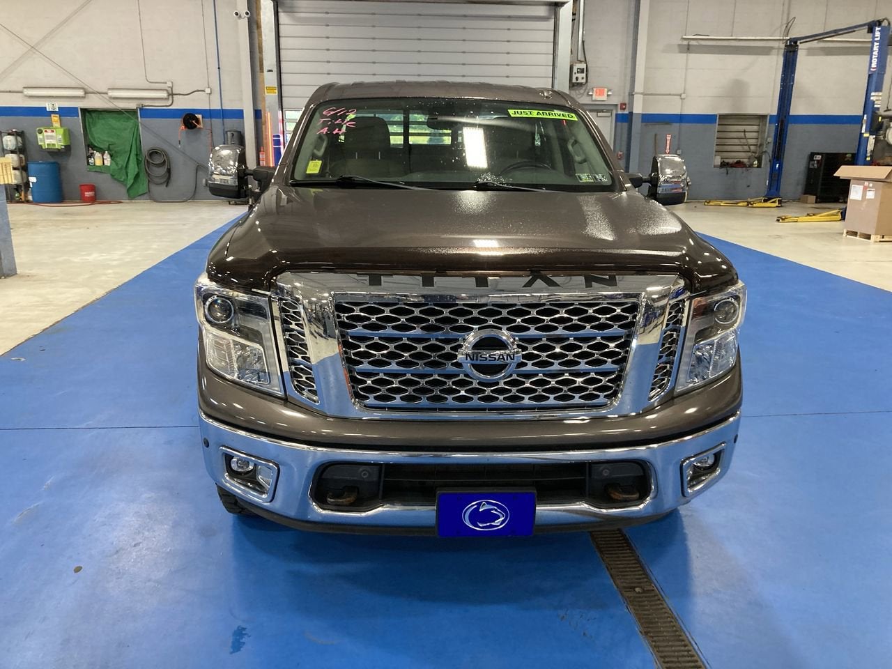 2018 Nissan Titan SL