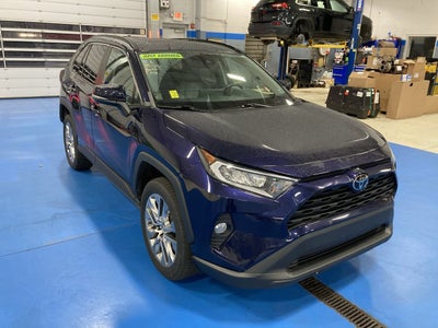 2020 Toyota RAV4 XLE Premium