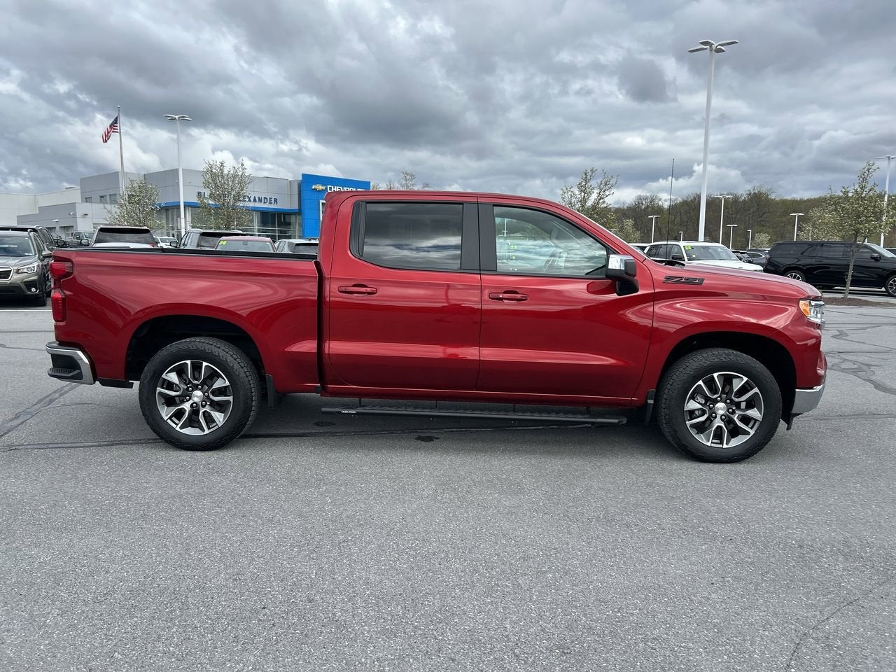 2023 Chevrolet Silverado 1500 LT