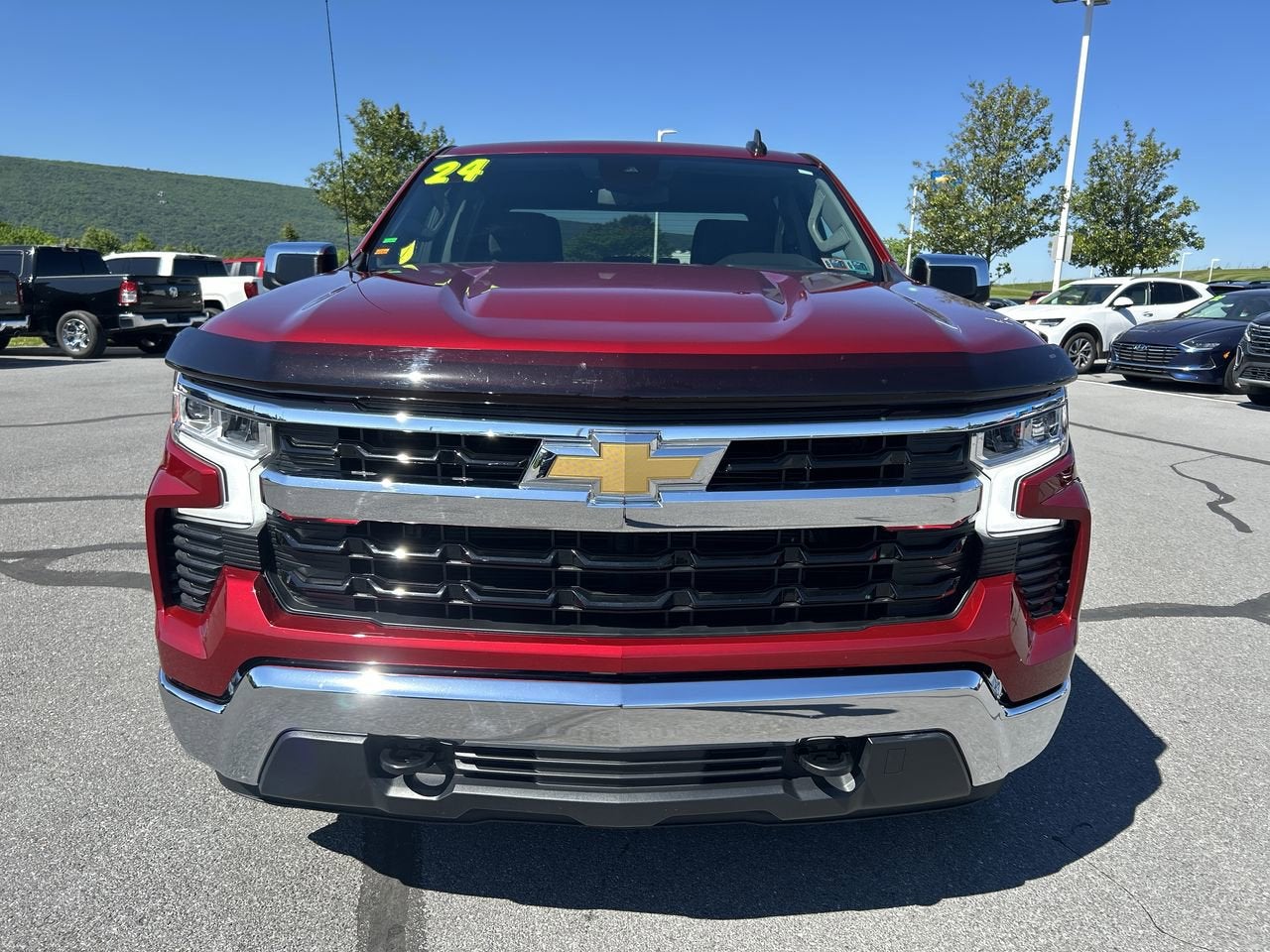 2024 Chevrolet Silverado 1500 LT