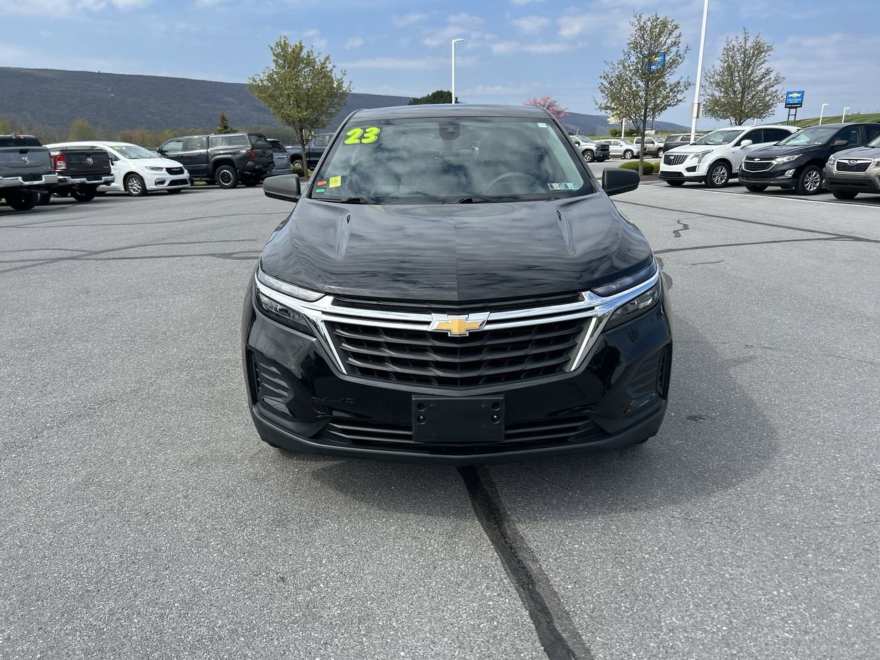 2023 Chevrolet Equinox LS