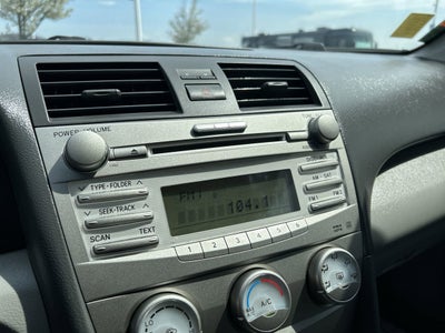 2011 Toyota Camry LE