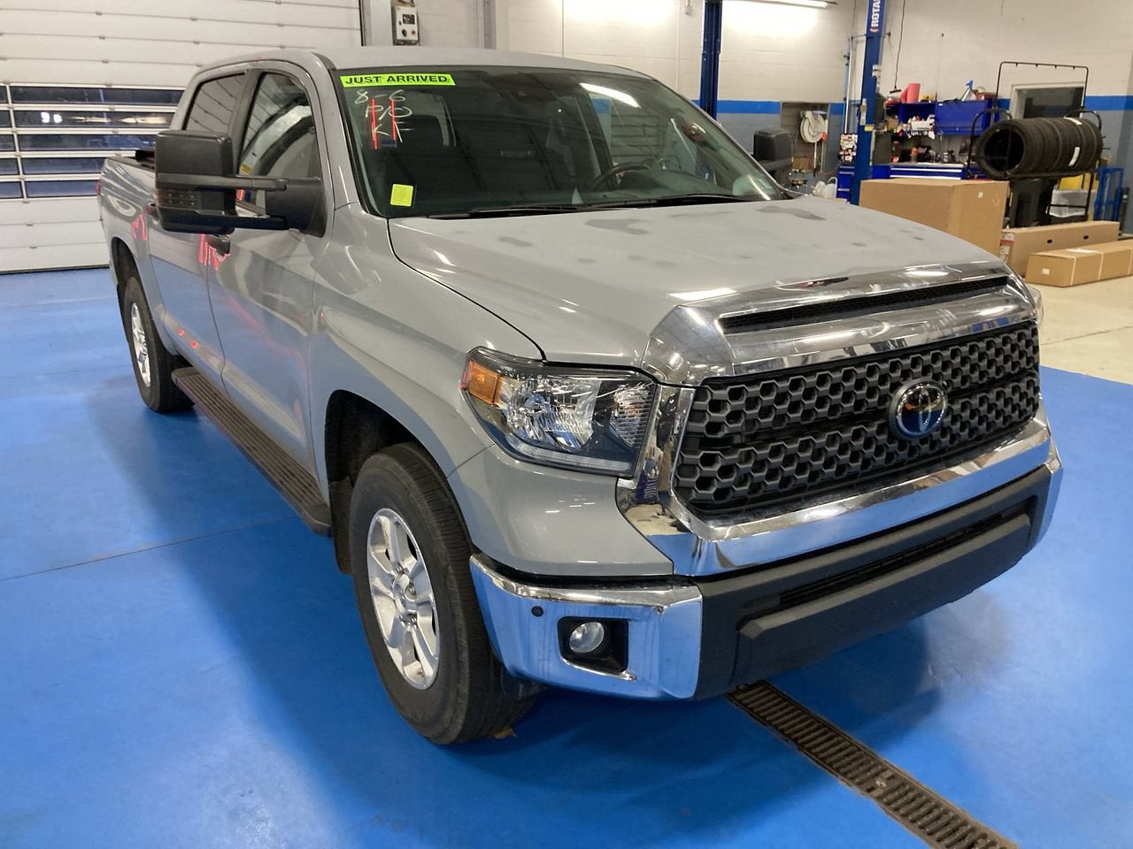 2021 Toyota Tundra 4WD SR5