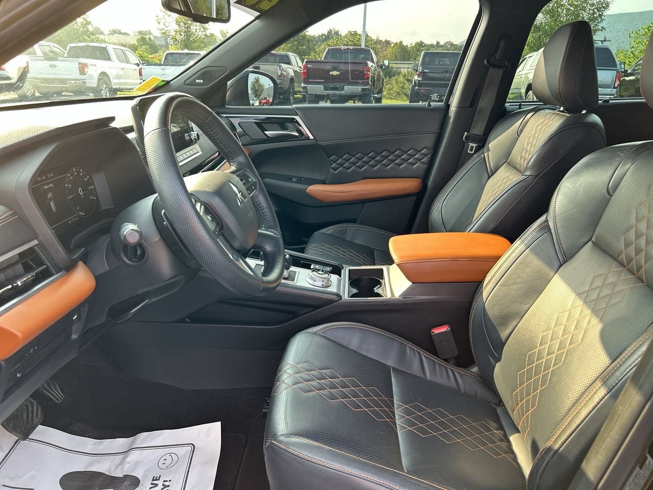 2023 Mitsubishi Outlander SEL