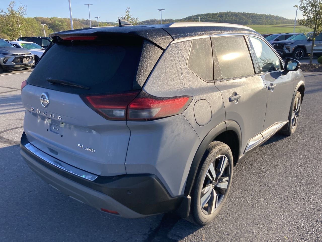 2021 Nissan Rogue SL