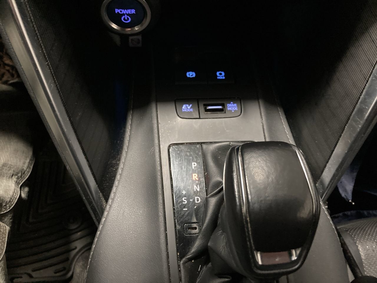 2021 Toyota Venza LE