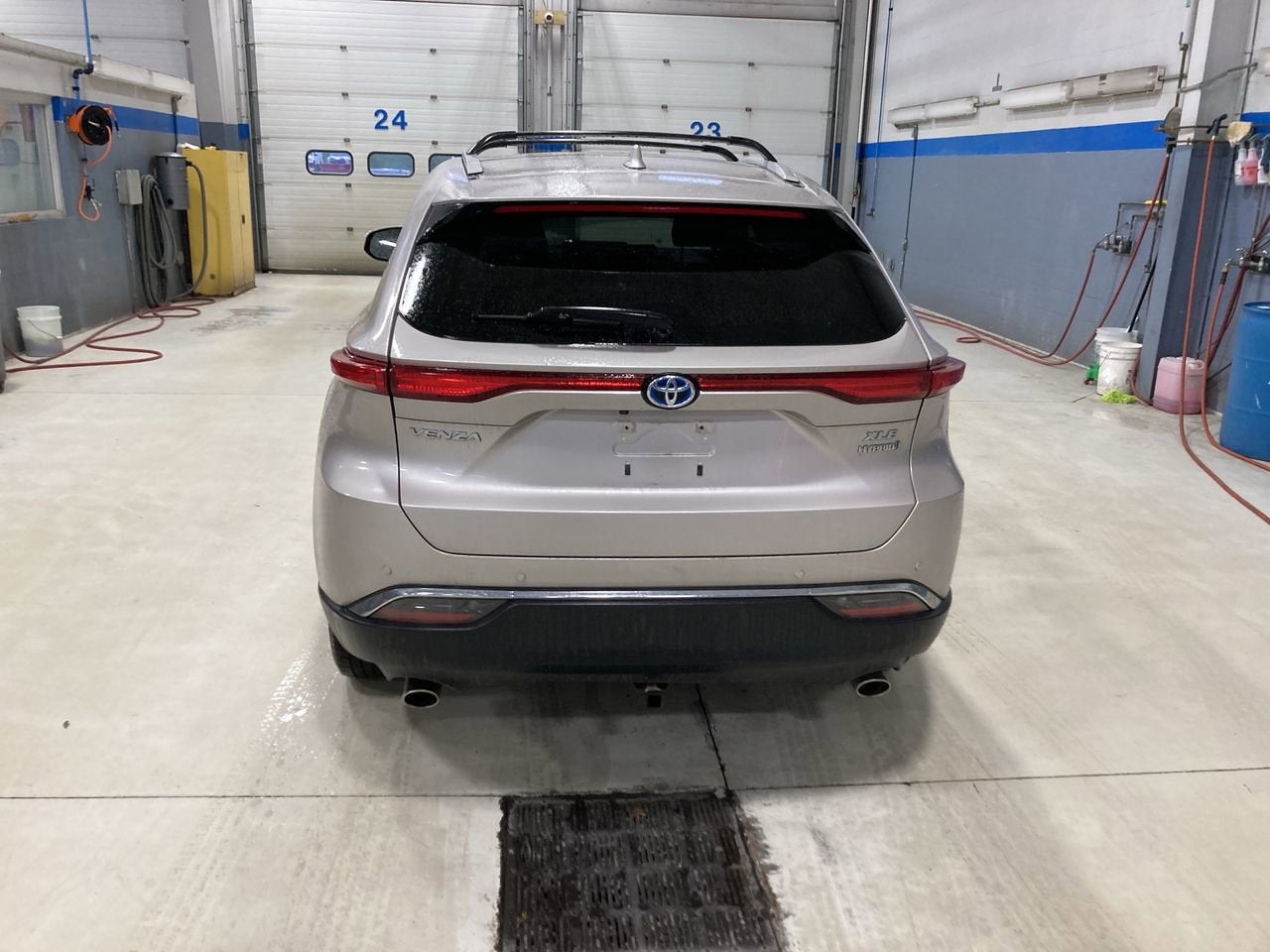 2021 Toyota Venza LE