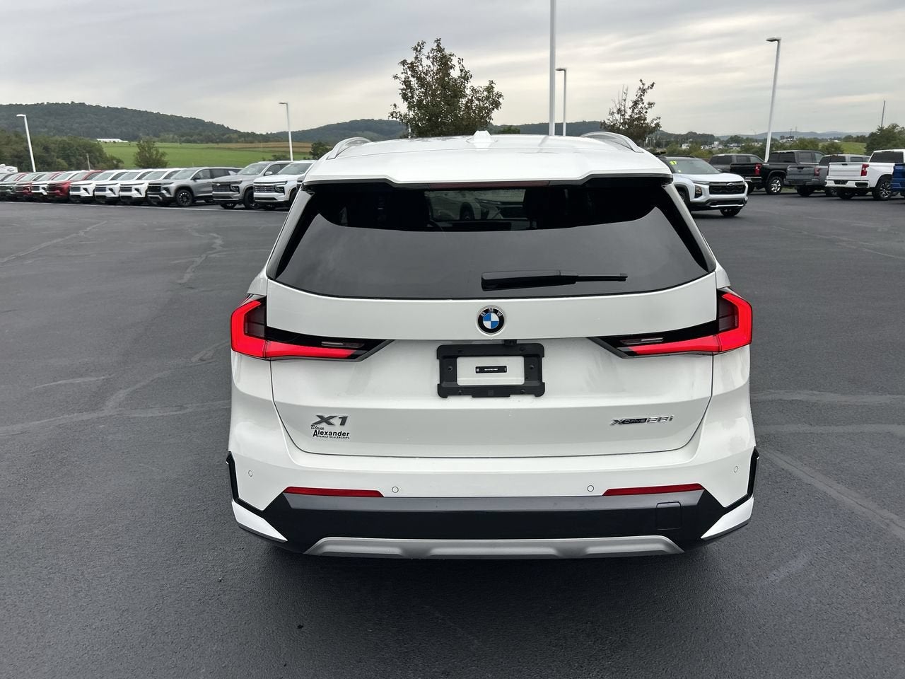 2025 BMW X1 xDrive28i