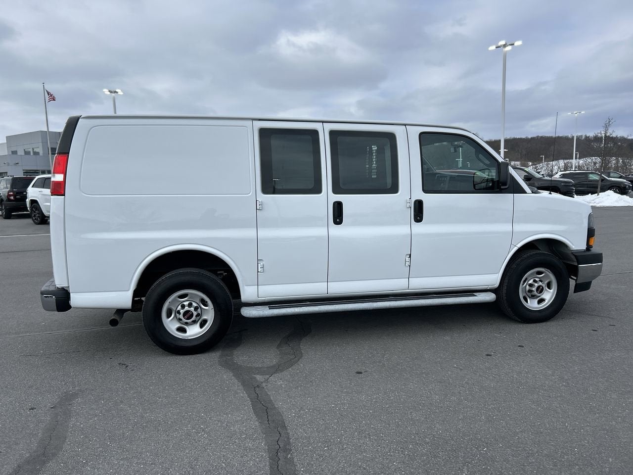 2024 GMC Savana Cargo Van 1WT