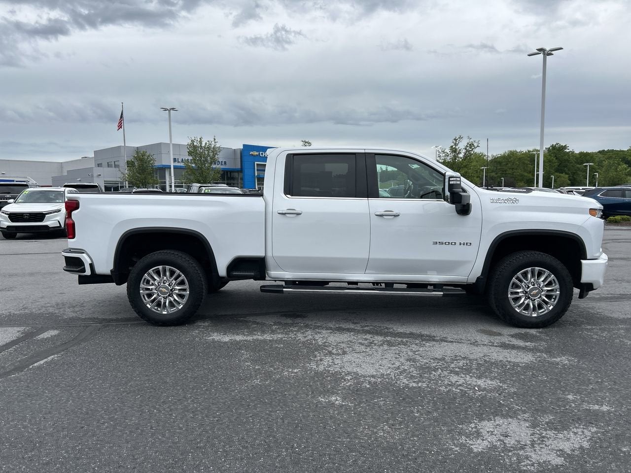 2022 Chevrolet Silverado 3500HD High Country
