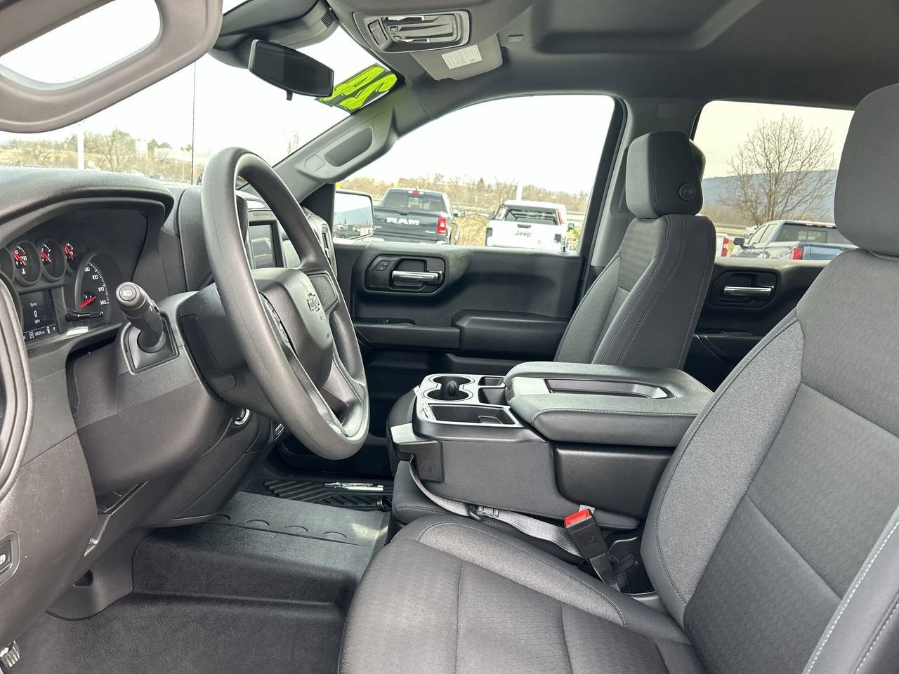 2024 Chevrolet Silverado 1500 Custom Trail Boss