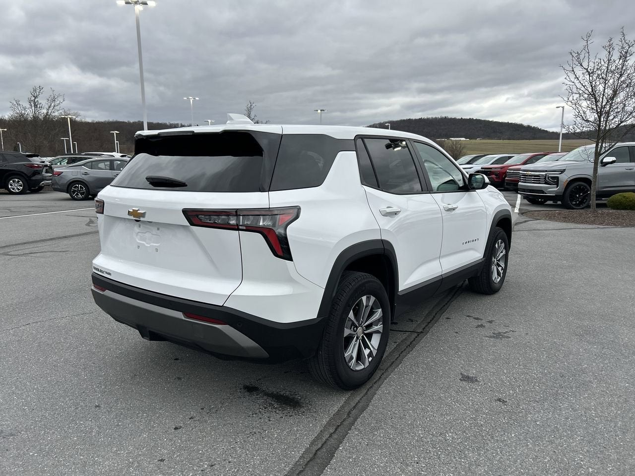 2025 Chevrolet Equinox AWD LT