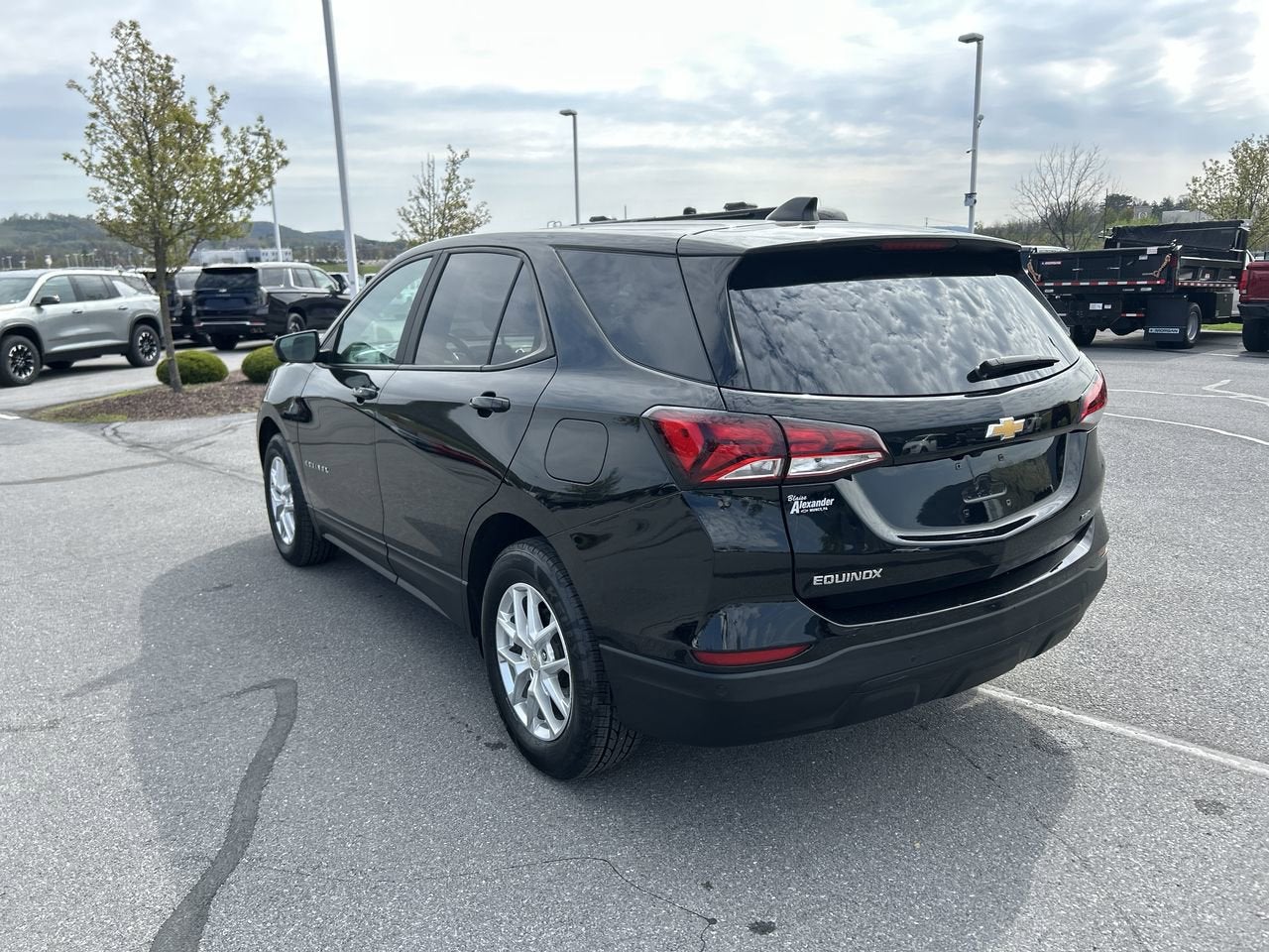 2023 Chevrolet Equinox LS