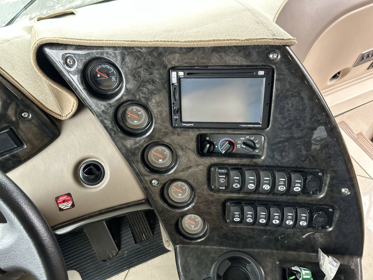 2015 FOREST RIVER BERKSHIRE XL 40BH