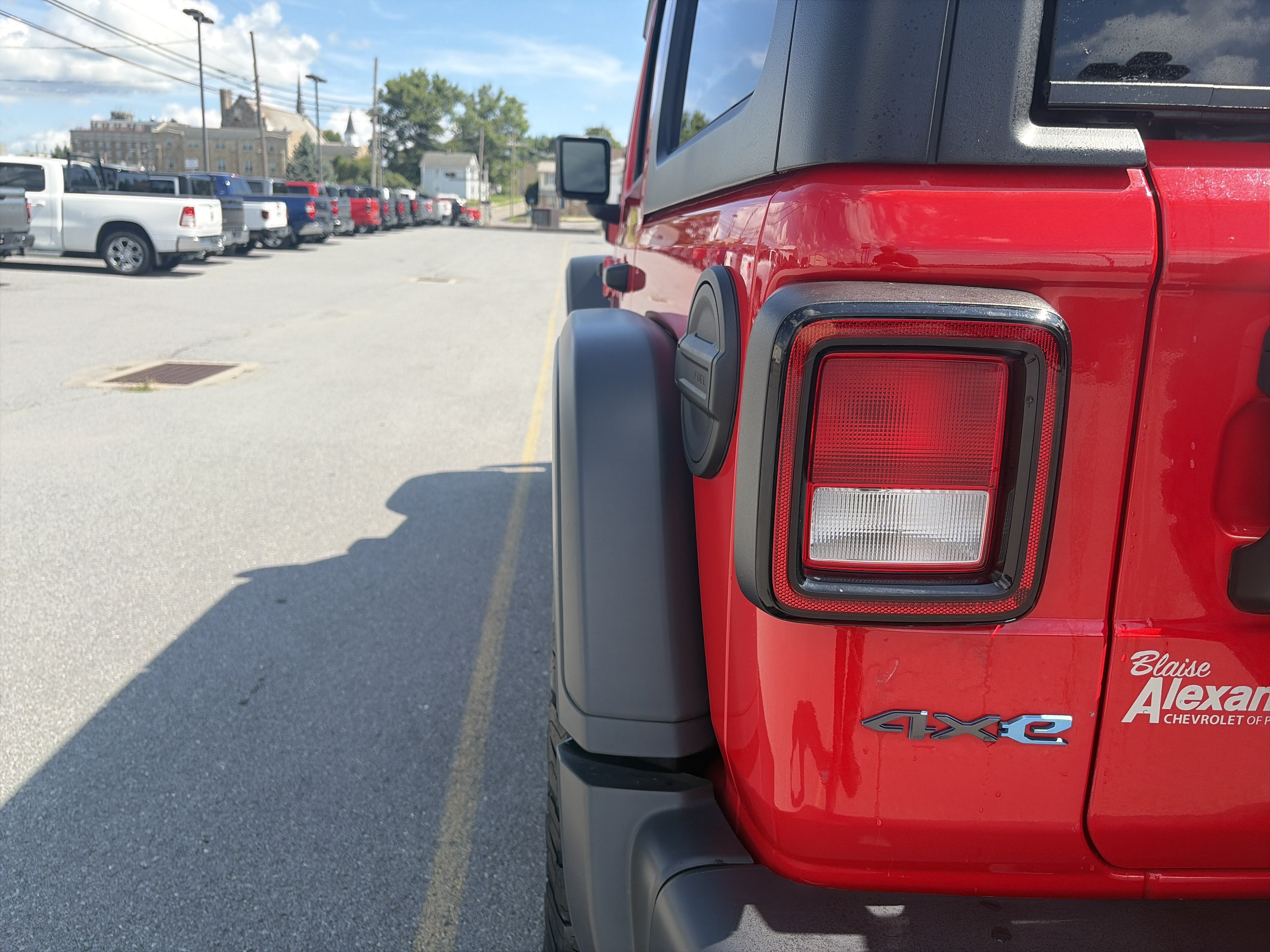 2024 Jeep Wrangler 4xe Willys
