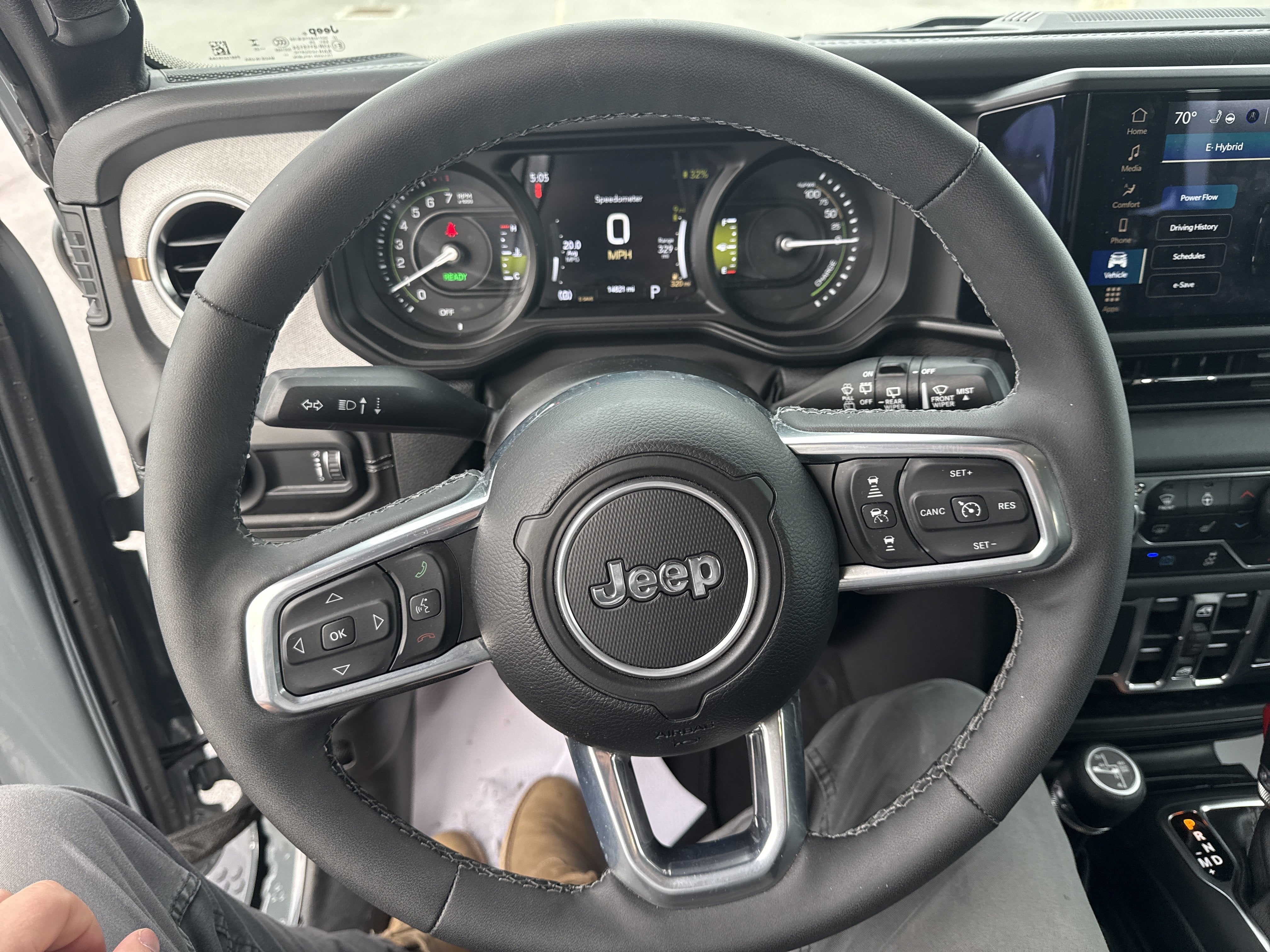 2025 Jeep Wrangler 4xe Sahara