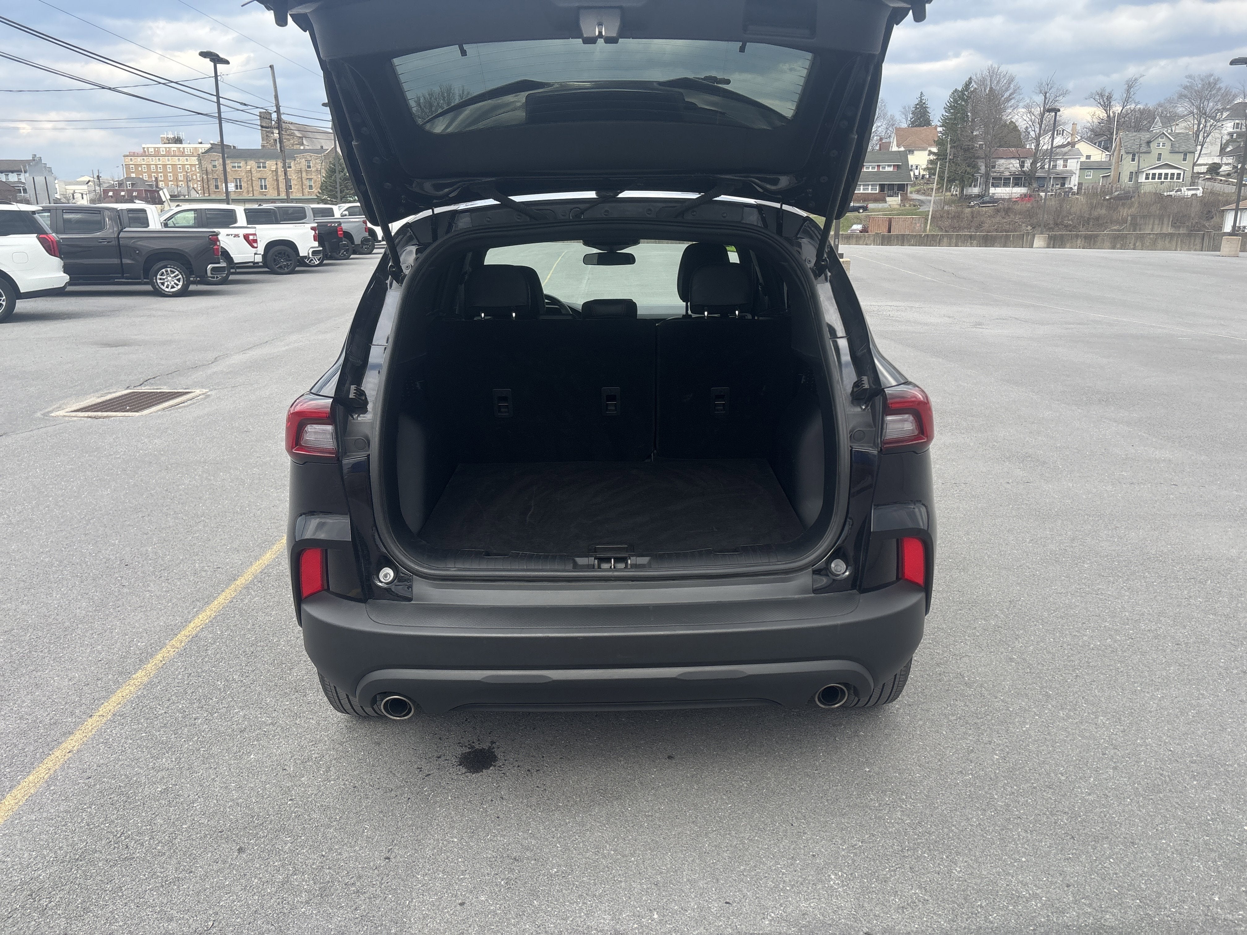 2025 Ford Escape ST-Line