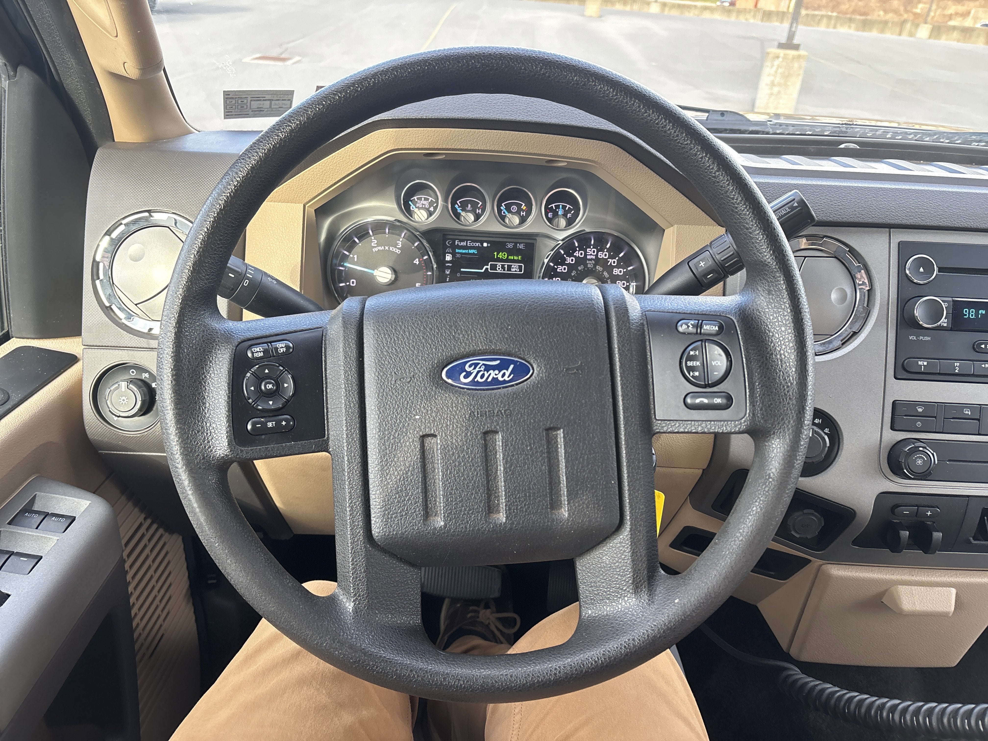 2016 Ford Super Duty F-350 DRW Lariat