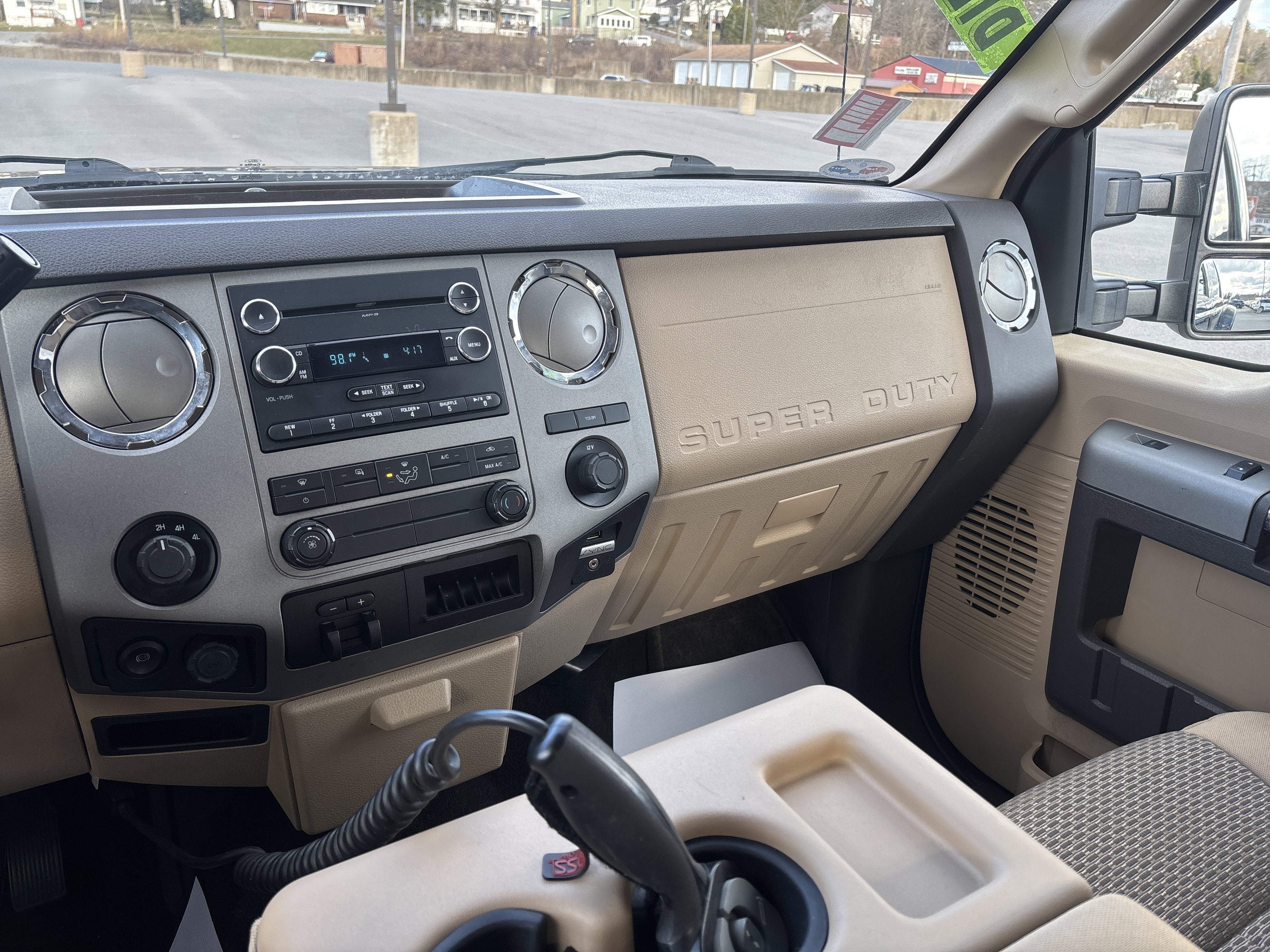 2016 Ford Super Duty F-350 DRW Lariat