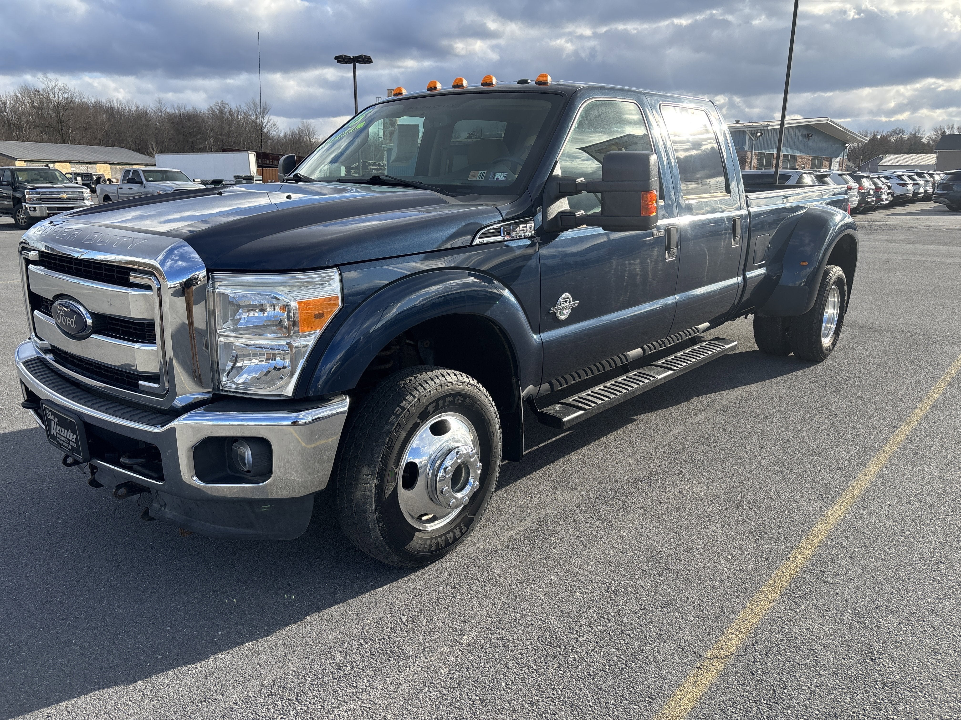2016 Ford Super Duty F-350 DRW Lariat