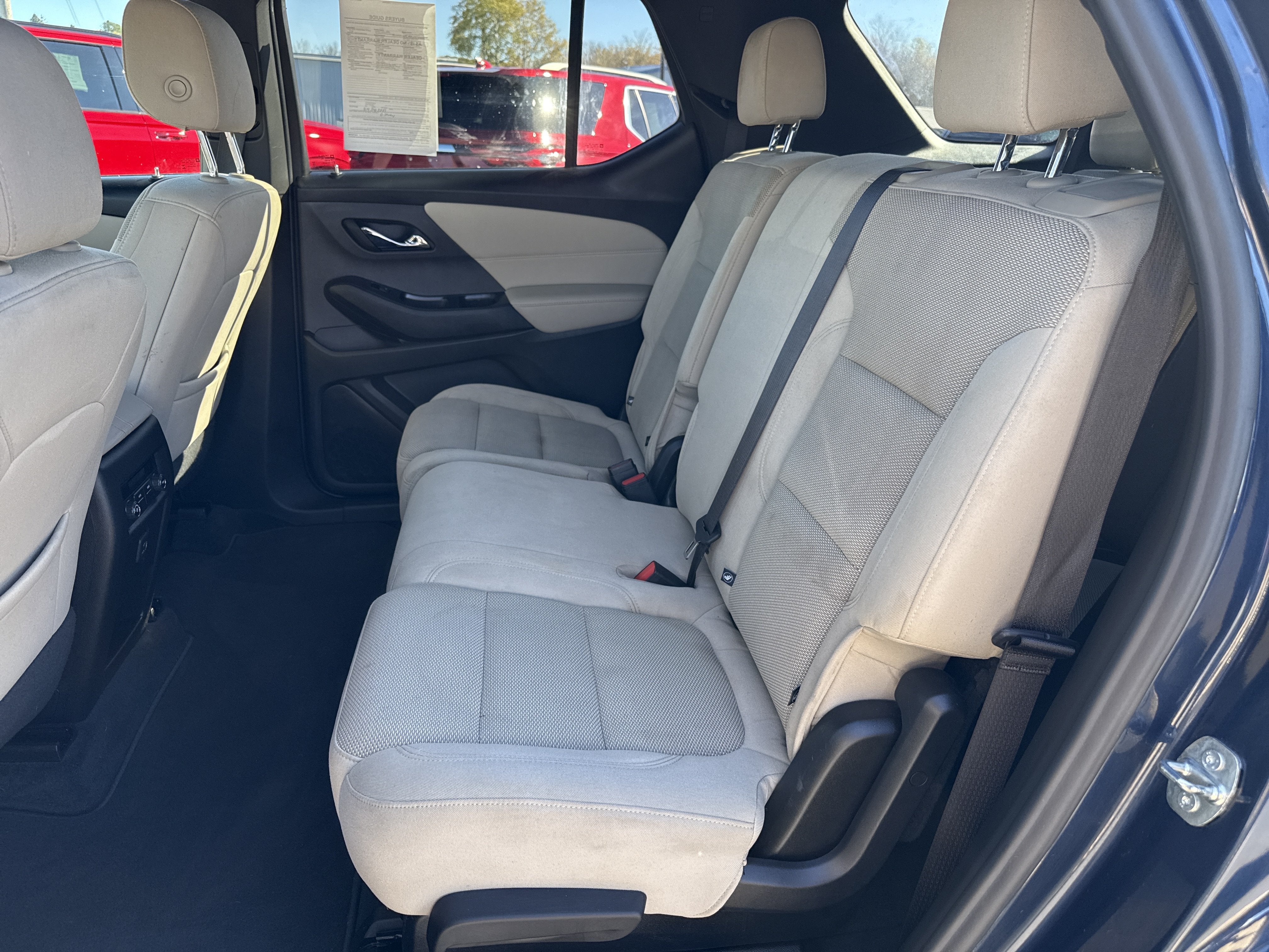 2023 Chevrolet Traverse LS