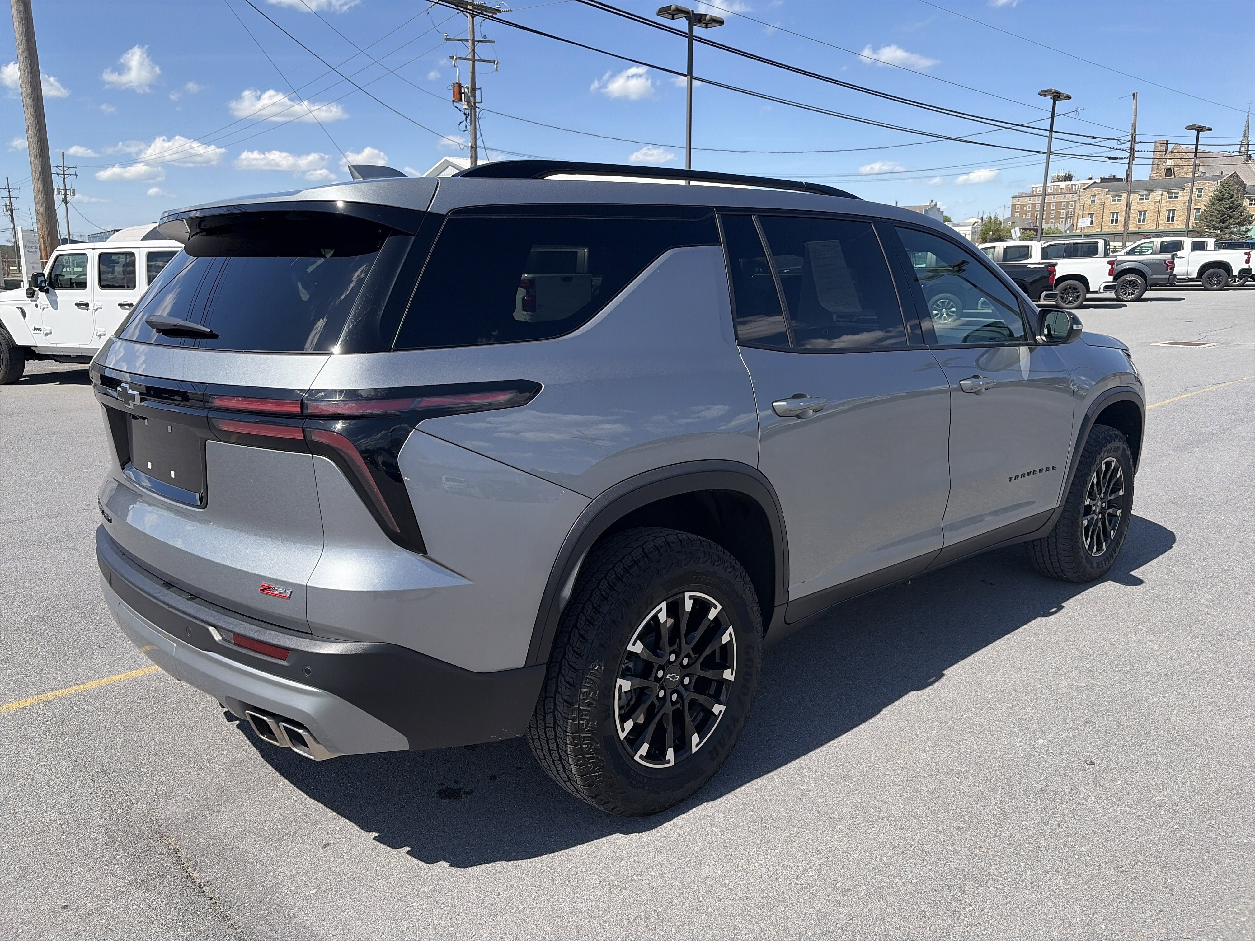 2025 Chevrolet Traverse Z71