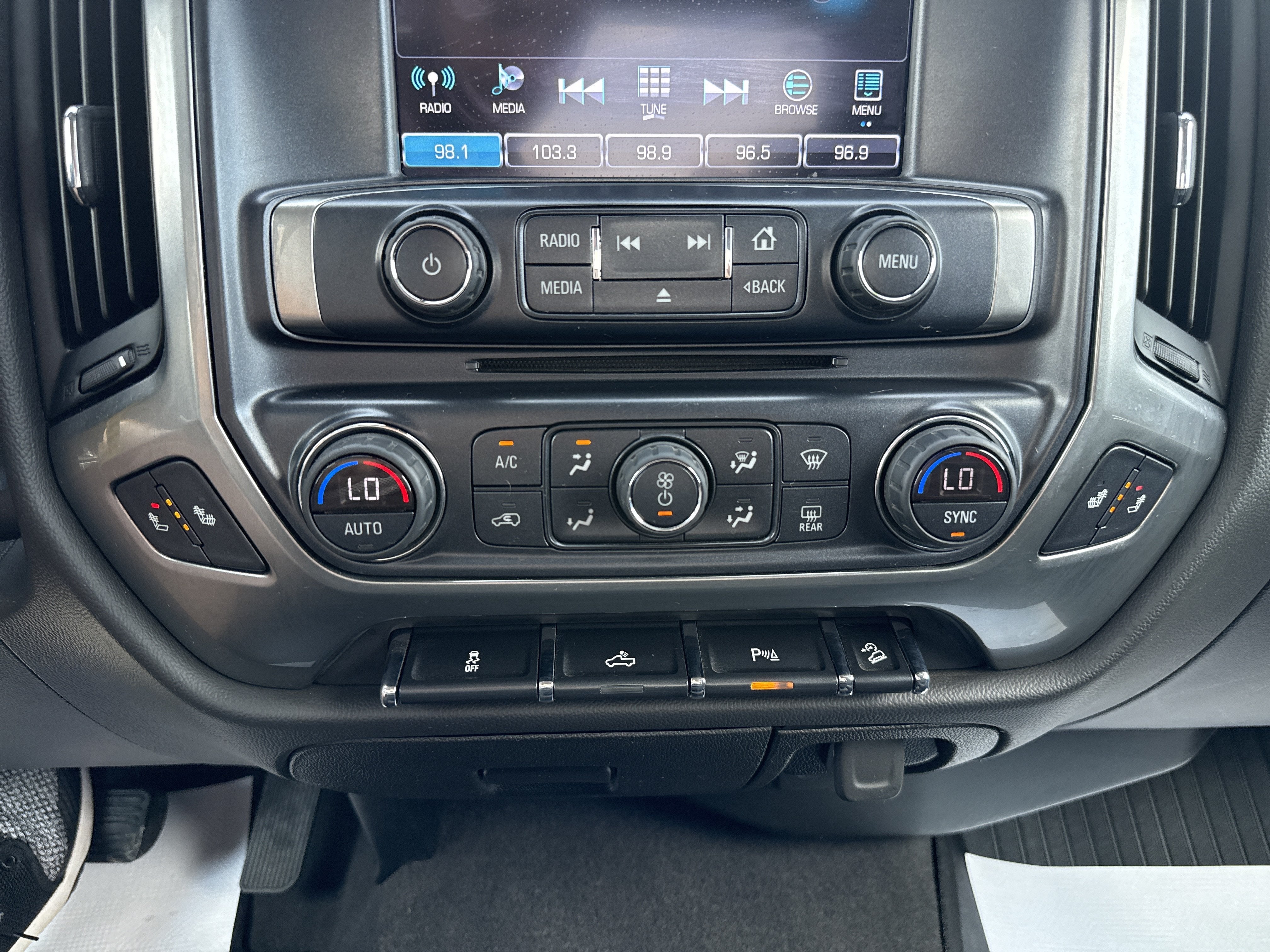 2019 Chevrolet Silverado LD LT