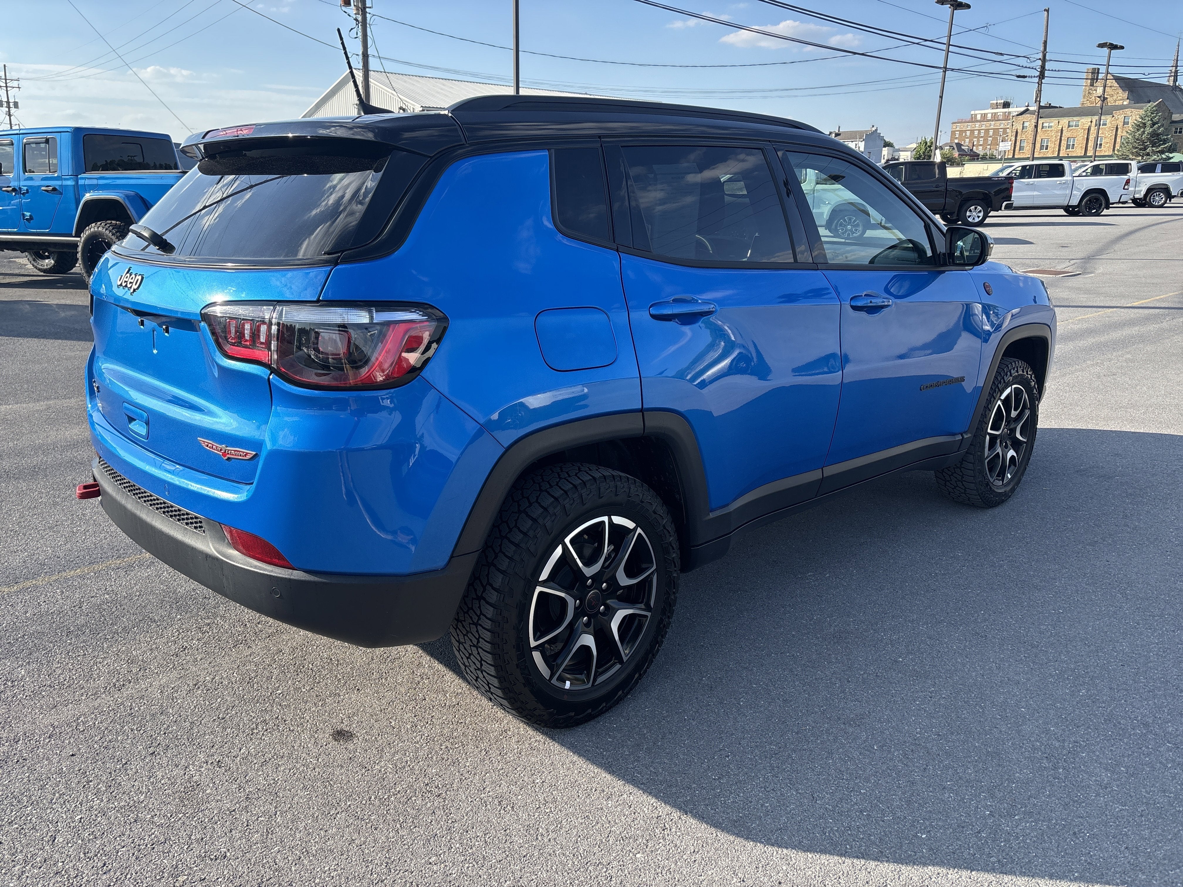 2025 Jeep Compass Trailhawk