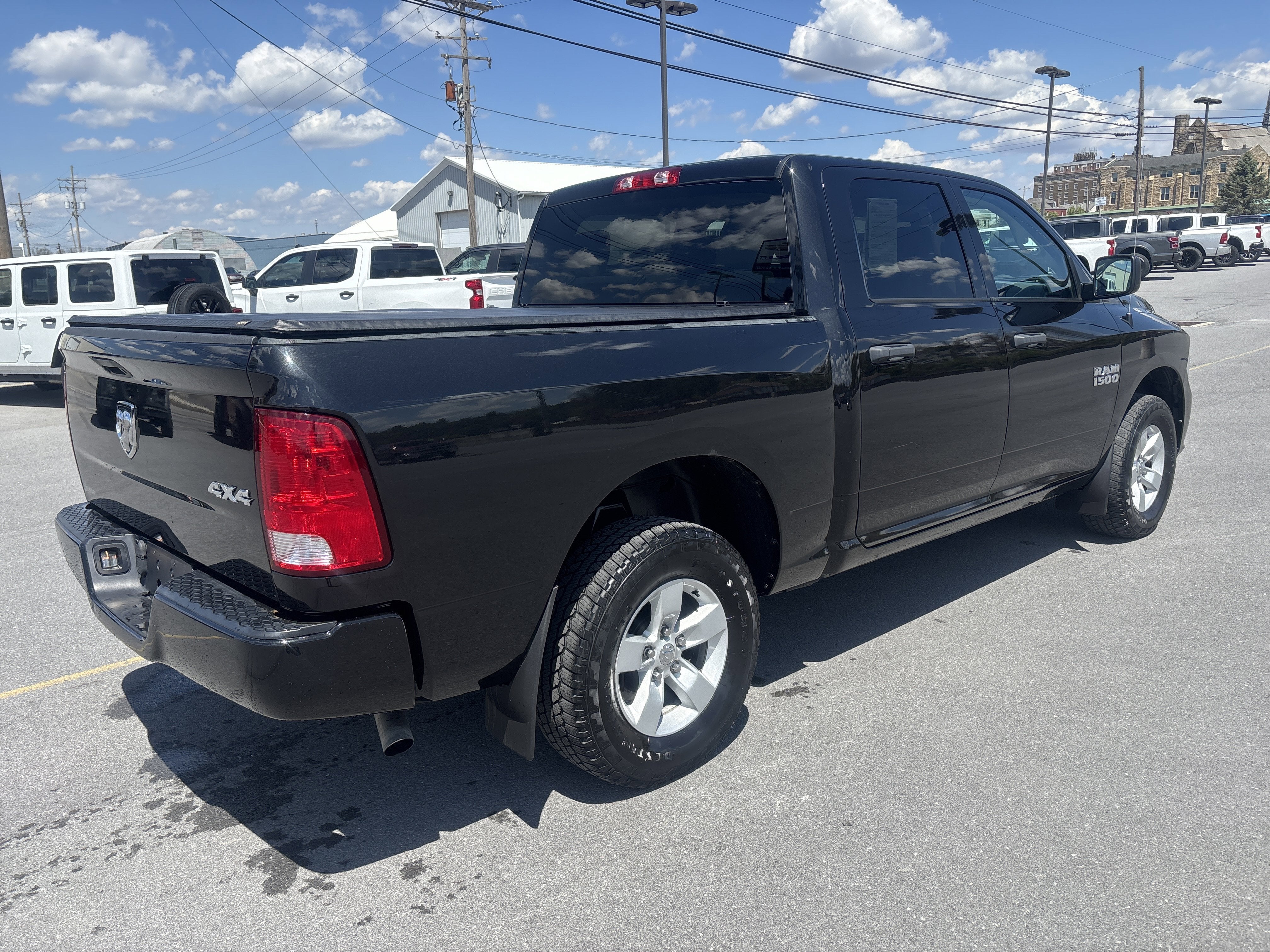 2018 RAM 1500 Express