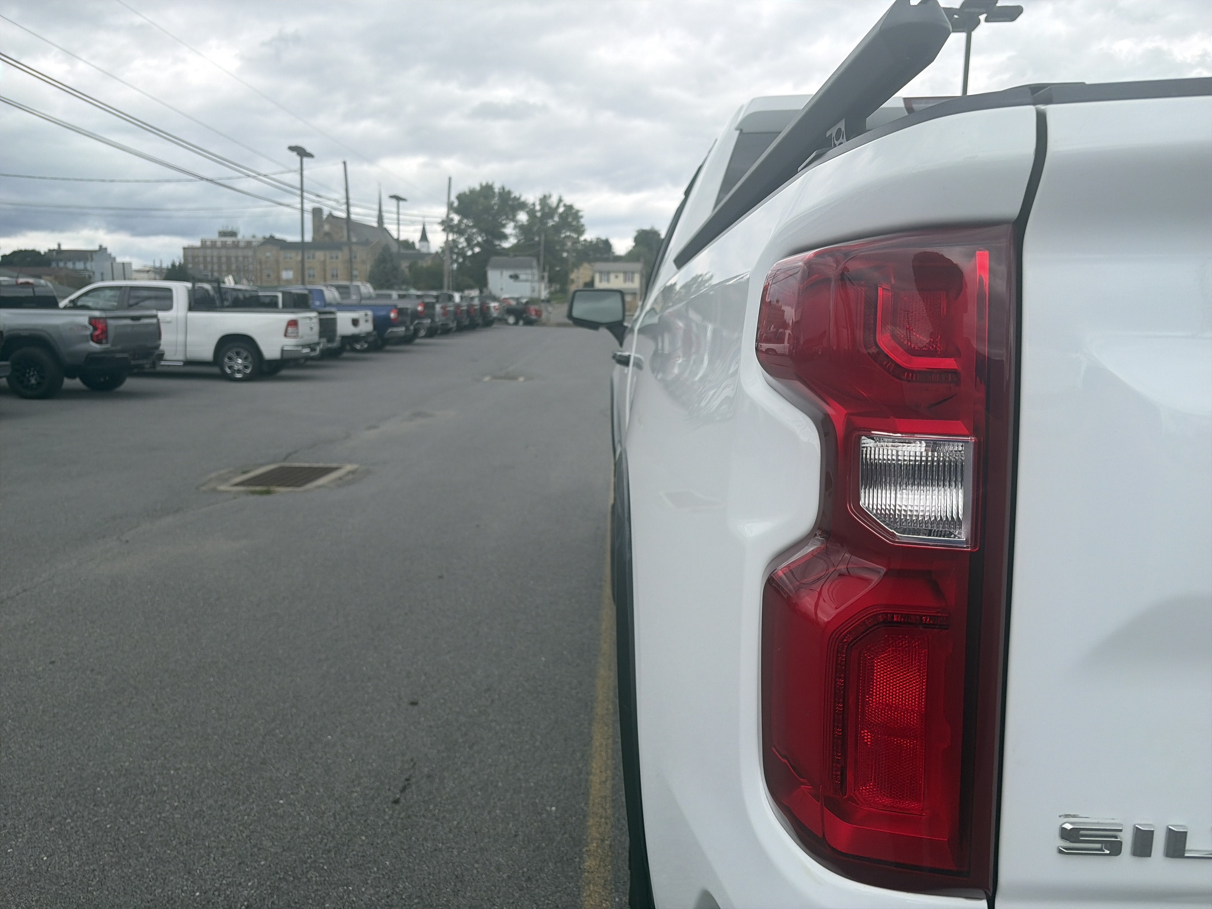 2024 Chevrolet Silverado 1500 ZR2