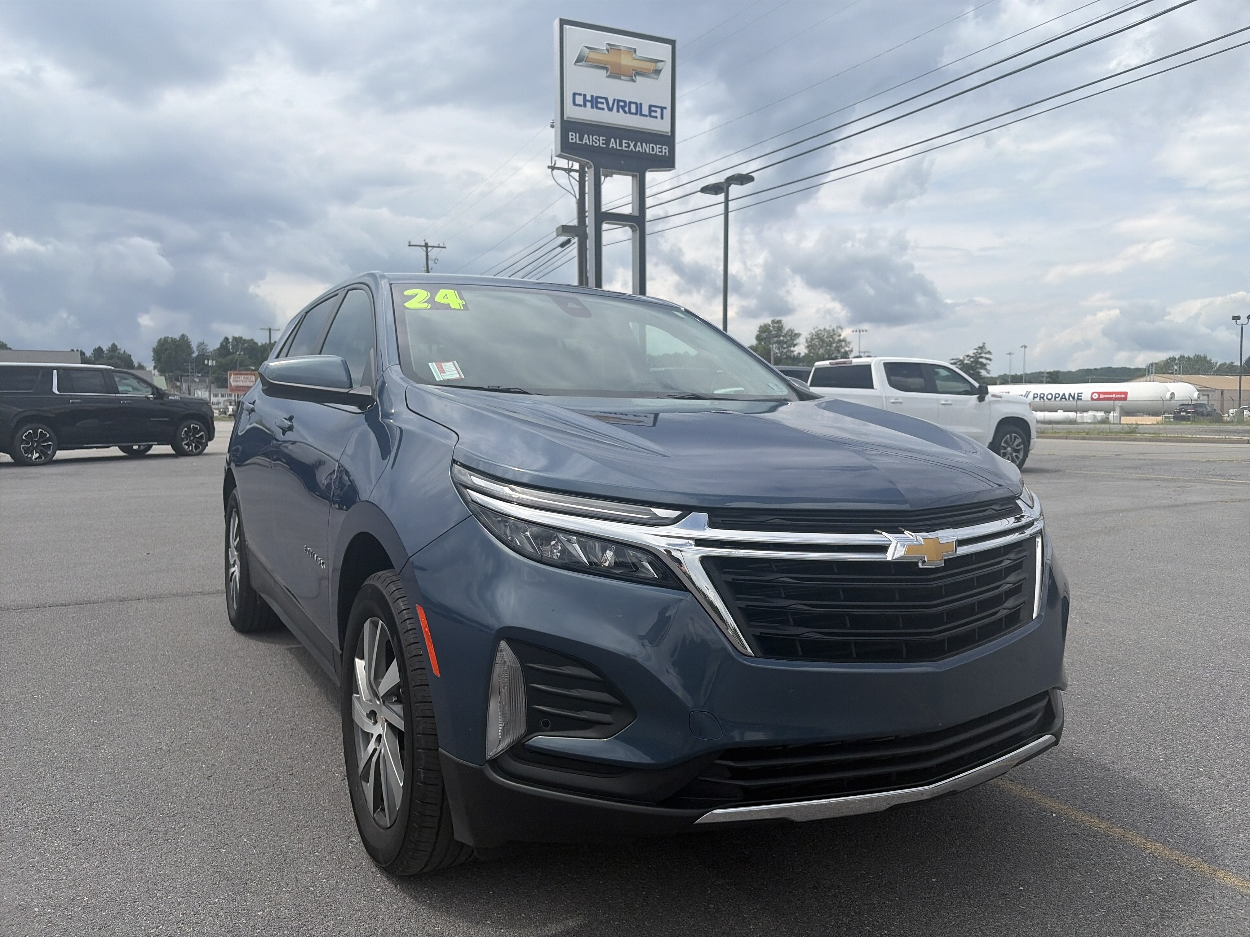 2024 Chevrolet Equinox LT