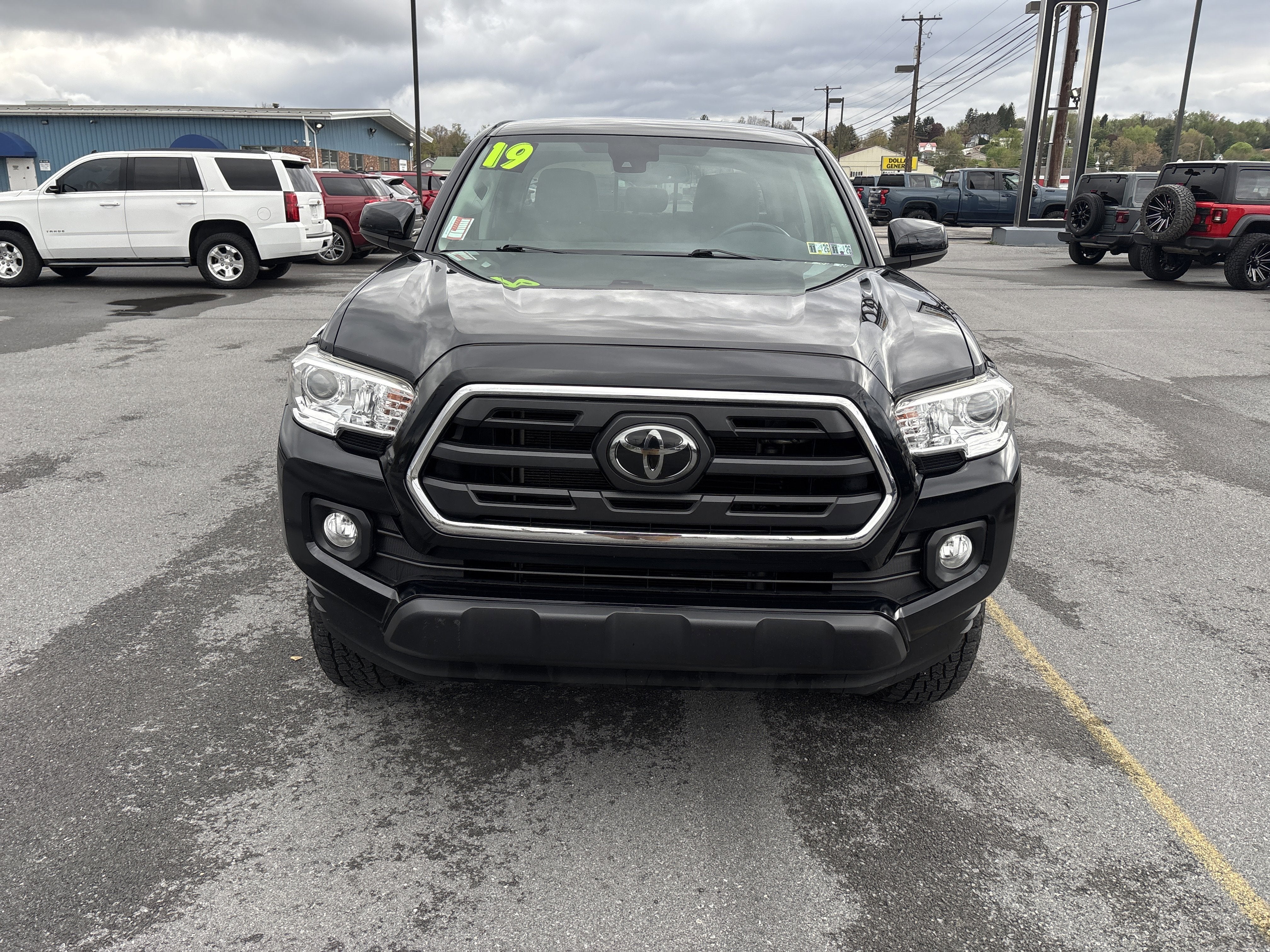 2019 Toyota Tacoma 4WD SR