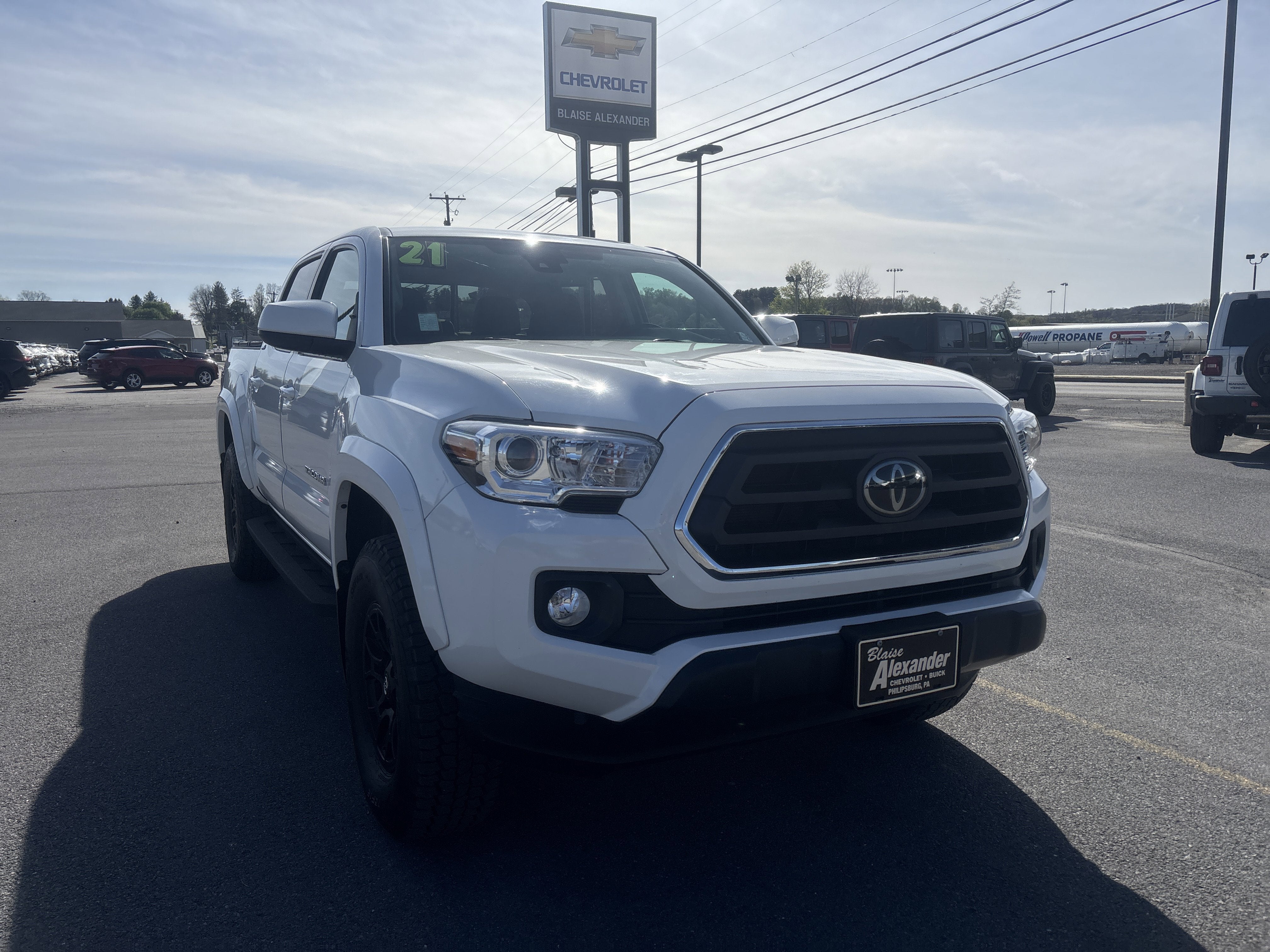 2021 Toyota Tacoma 4WD SR